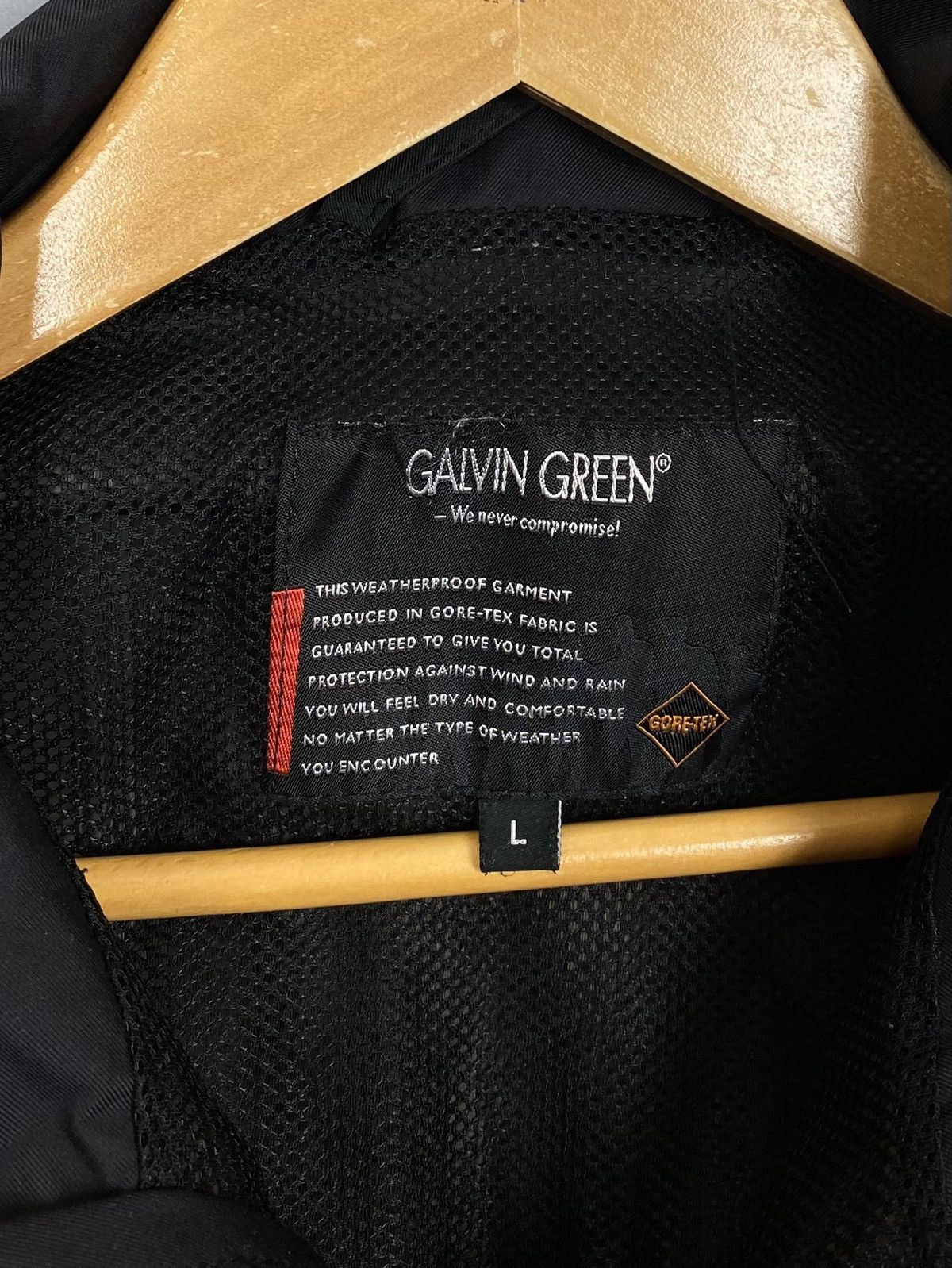 Other Galvin Green Gore-Tex Anorak Jacket Black Men’s Size Large Size US L / EU 52-54 / 3 - 6 Thumbnail