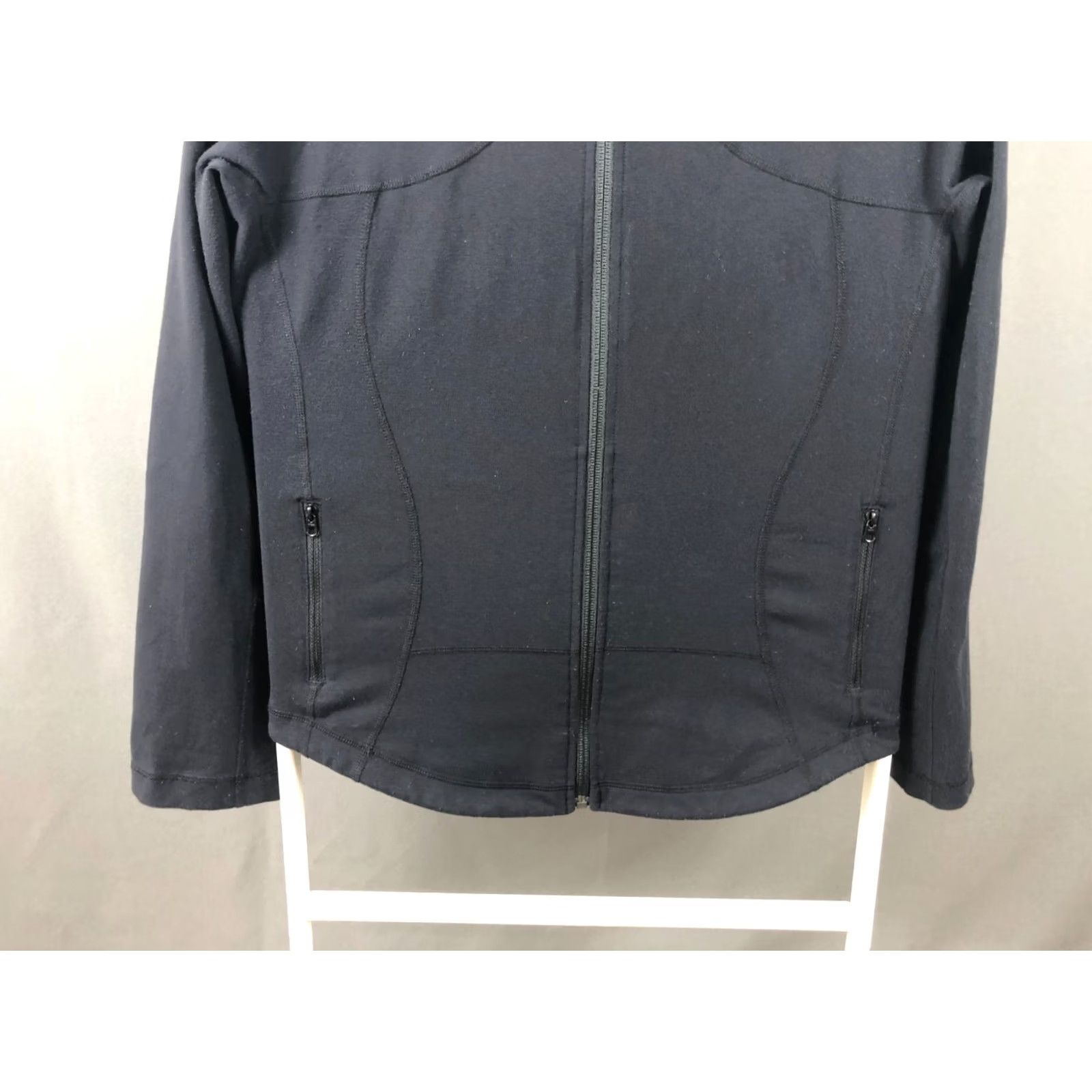 Lululemon Lululemon Athletica Women's Full Zip Jacket Size 10 Black Nylon Size L / US 10 / IT 46 - 5 Thumbnail