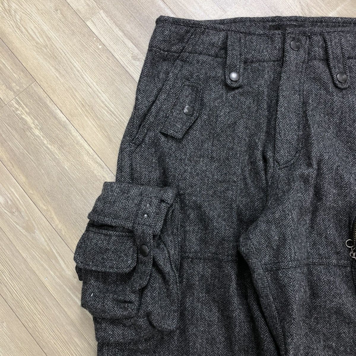 Issey Miyake × Tete Homme 1990s Tete Home Issey Miyake Multipocket Cargo Bondage Pants Size US 34 / EU 50 - 12 Thumbnail