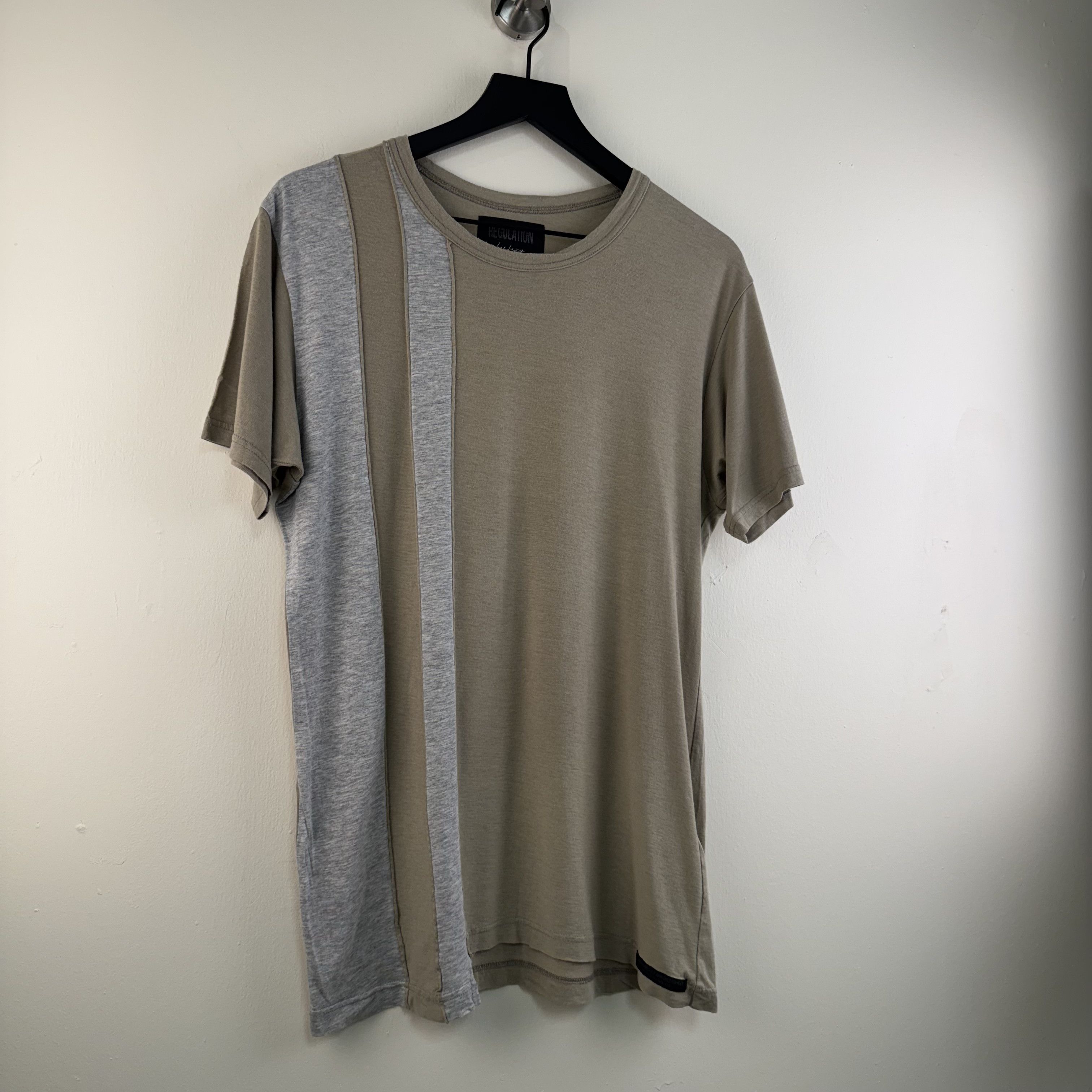 Yohji Yamamoto Yohji Yamamoto Regulation Short Sleeve Cut-and-Sewn T-Shirt Size US L / EU 52-54 / 3 - 7 Thumbnail