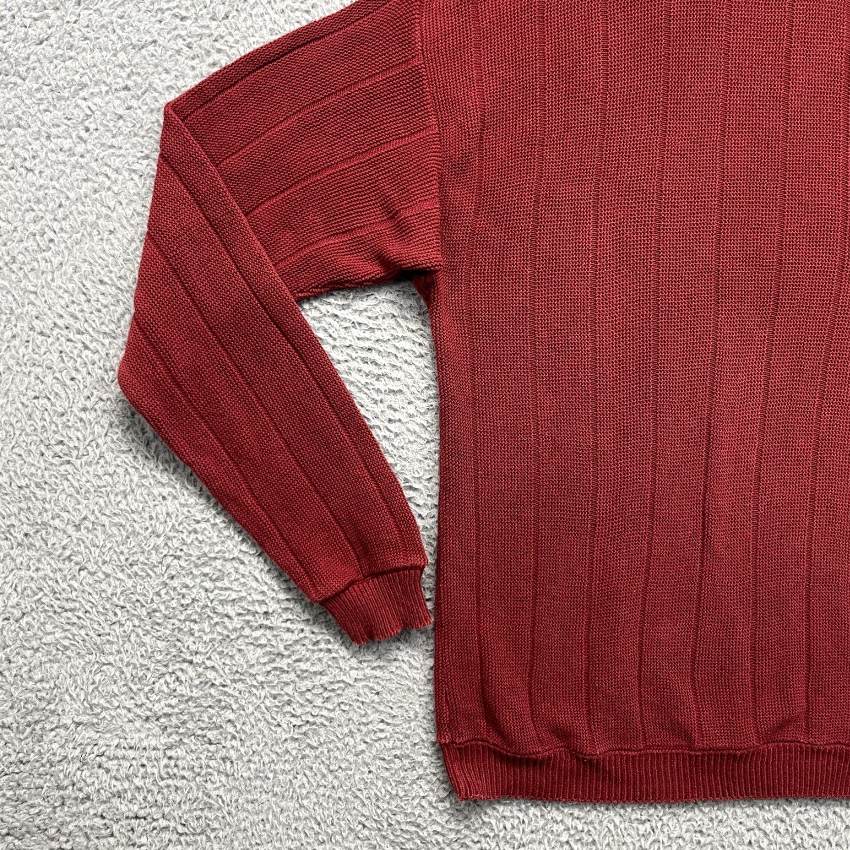 Izod VINTAGE IZOD Sweater Mens Small Red 100% Cotton Crewneck Knit Logo USA 80s 90s Size US S / EU 44-46 / 1 - 4 Thumbnail