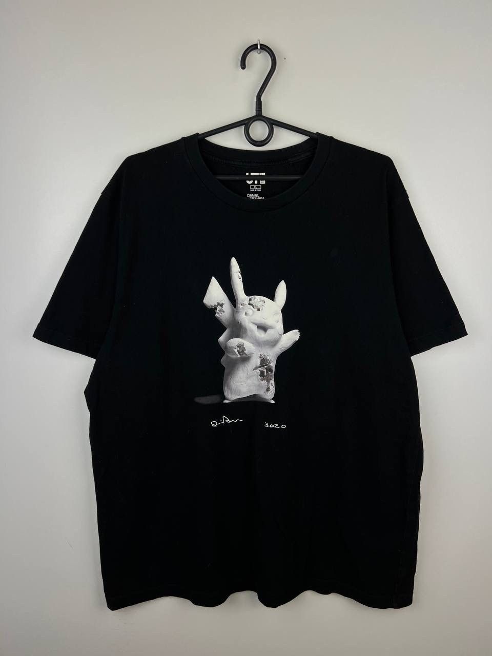 Vintage Pokémon Daniel Arshman Uniqlo movie t-shirts size XL Size US XL / EU 56 / 4 - 1 Thumbnail