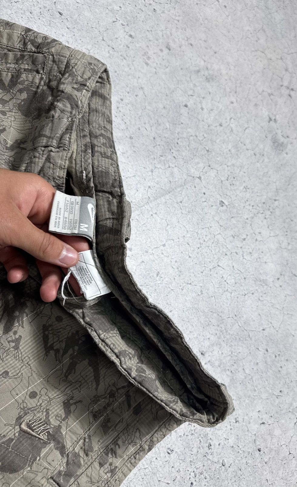 Nike Nike Vintage Camo Cargo Shorts Y2K Drill Swoosh Size US 32 / EU 48 - 8 Thumbnail