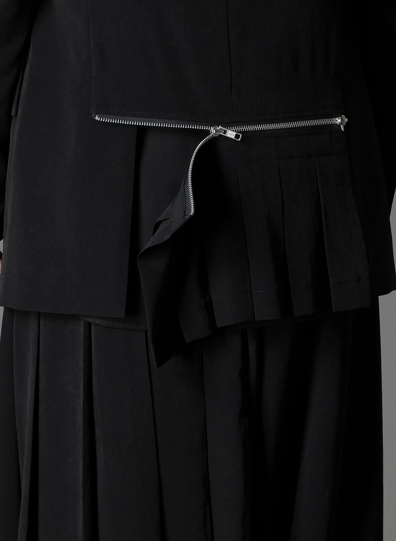 Yohji Yamamoto Yohji Yamamoto Ground Y - CREPE DE CHINE BAG PLEATED JACKET Size US L / EU 52-54 / 3 - 10 Thumbnail
