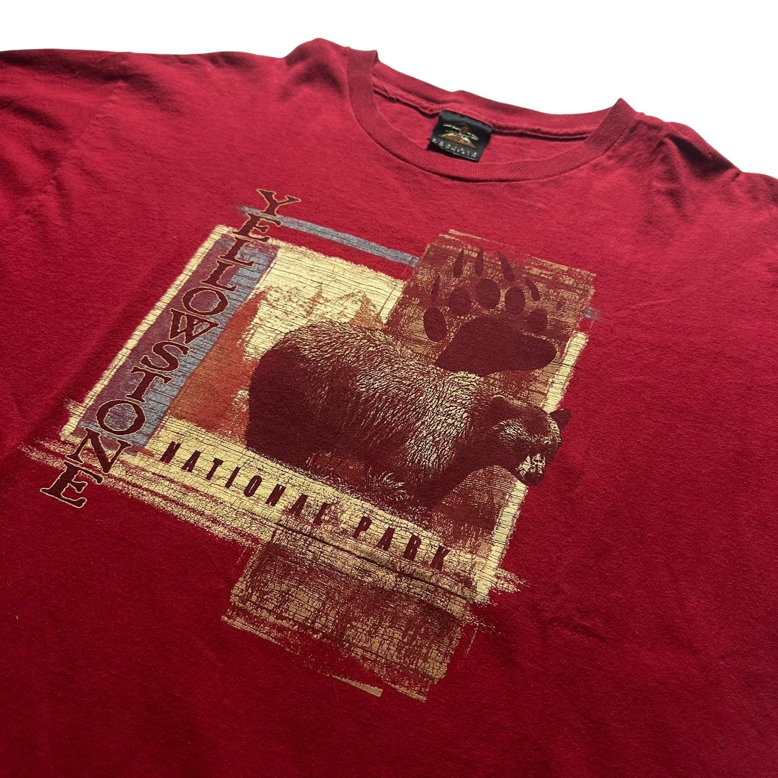 Hysteric Glamour Yellowstone National Park Red T-Shirt Bear Graphic XL Size US XL / EU 56 / 4 - 2 Thumbnail