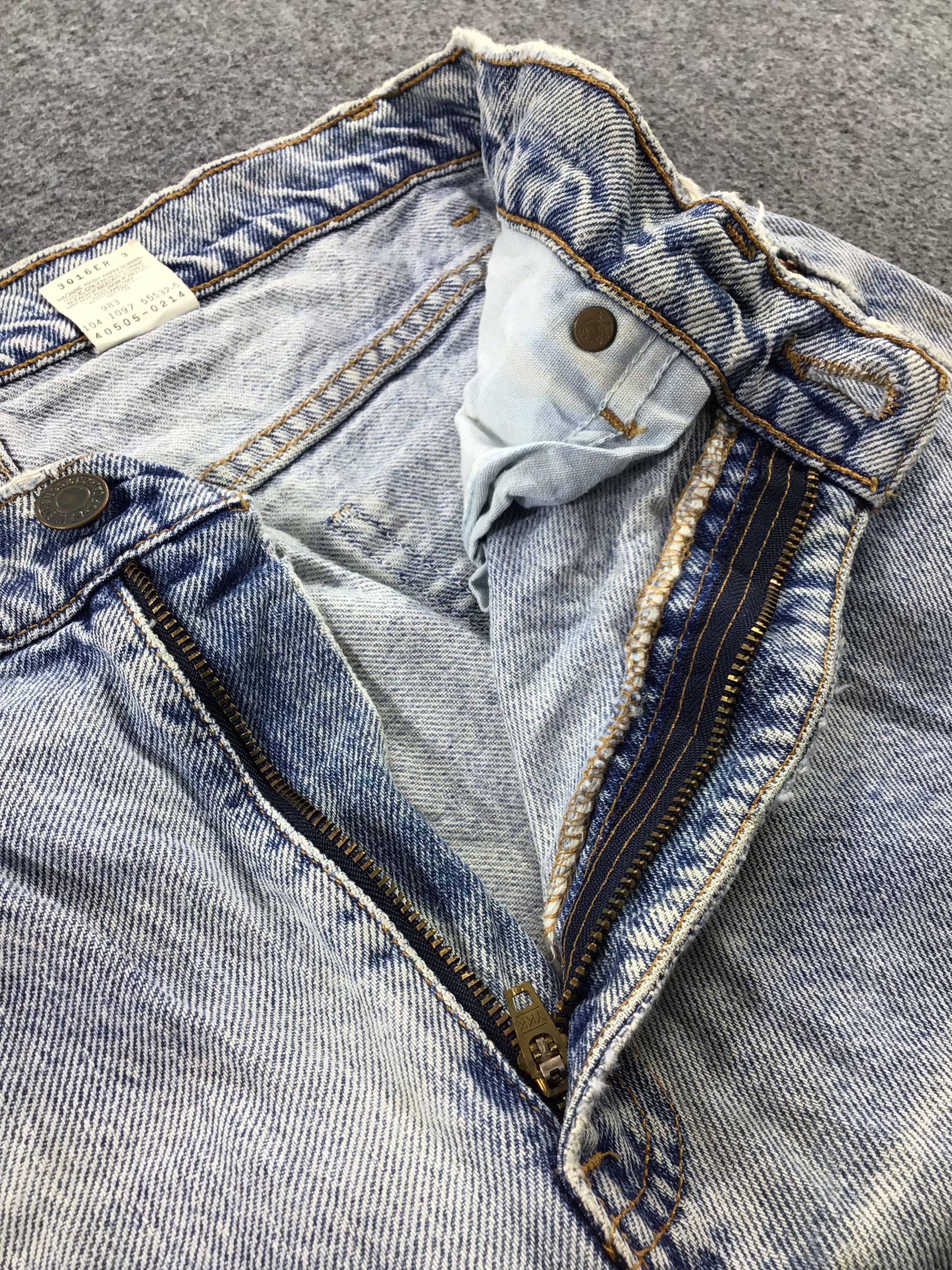 Levi's Vintage Levi's 505 Jeans Orange Tab Distressed Denim KJ240 Size US 31 - 8 Thumbnail