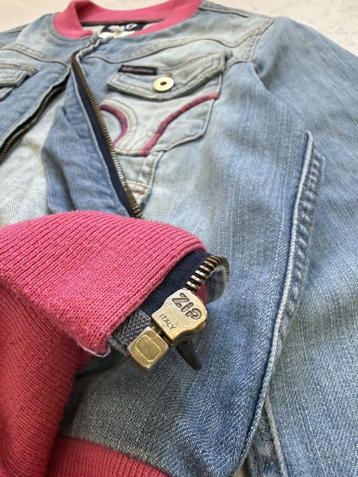 Dolce & Gabbana Vintage Dolce Gabbana Blue/Pink Denim Jacket Size 28/42 Size M / US 6-8 / IT 42-44 - 18 Thumbnail