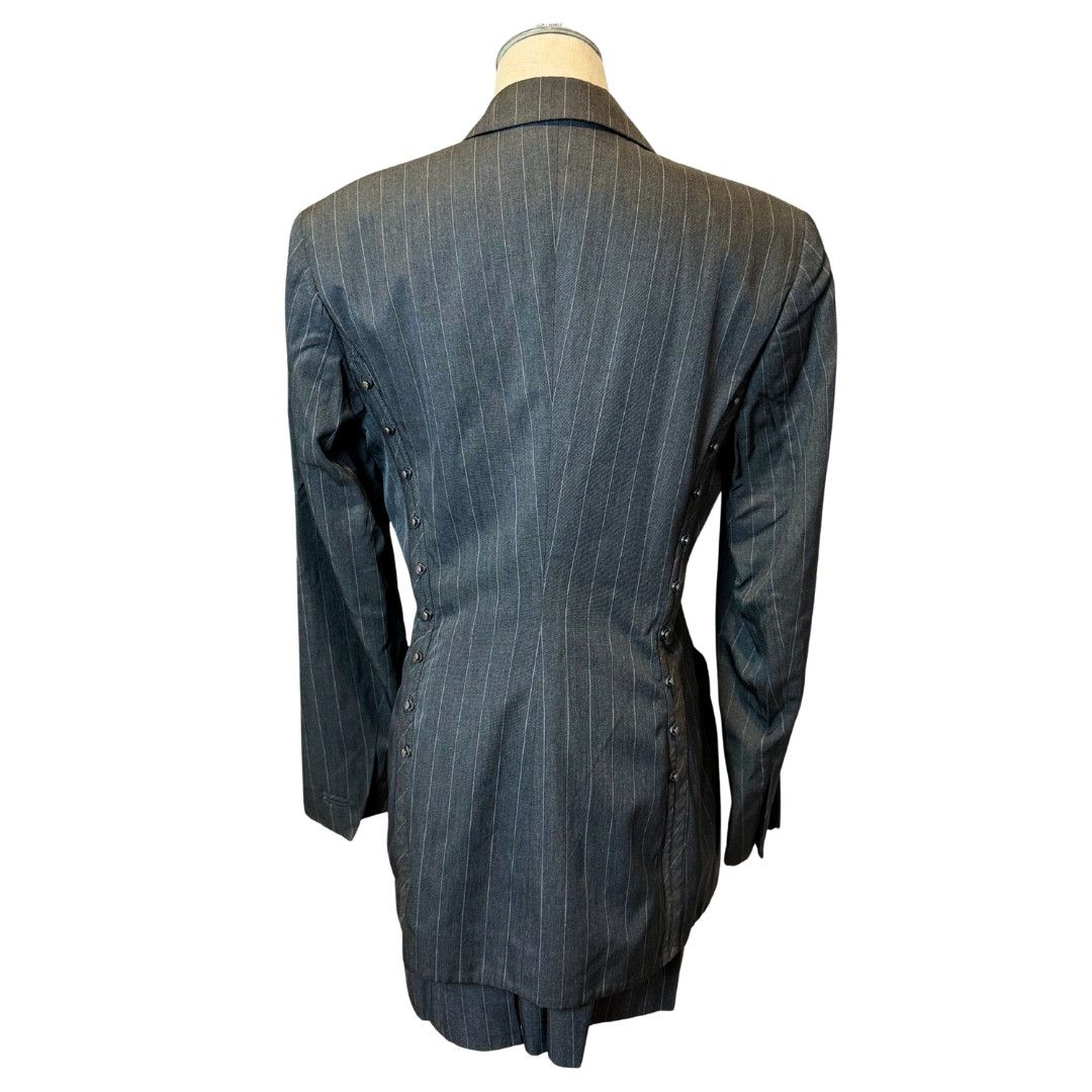 Versace Gianni Versace 1995 Runway Gray Pinstripe Pants Suit Size M / US 6-8 / IT 42-44 - 8 Thumbnail