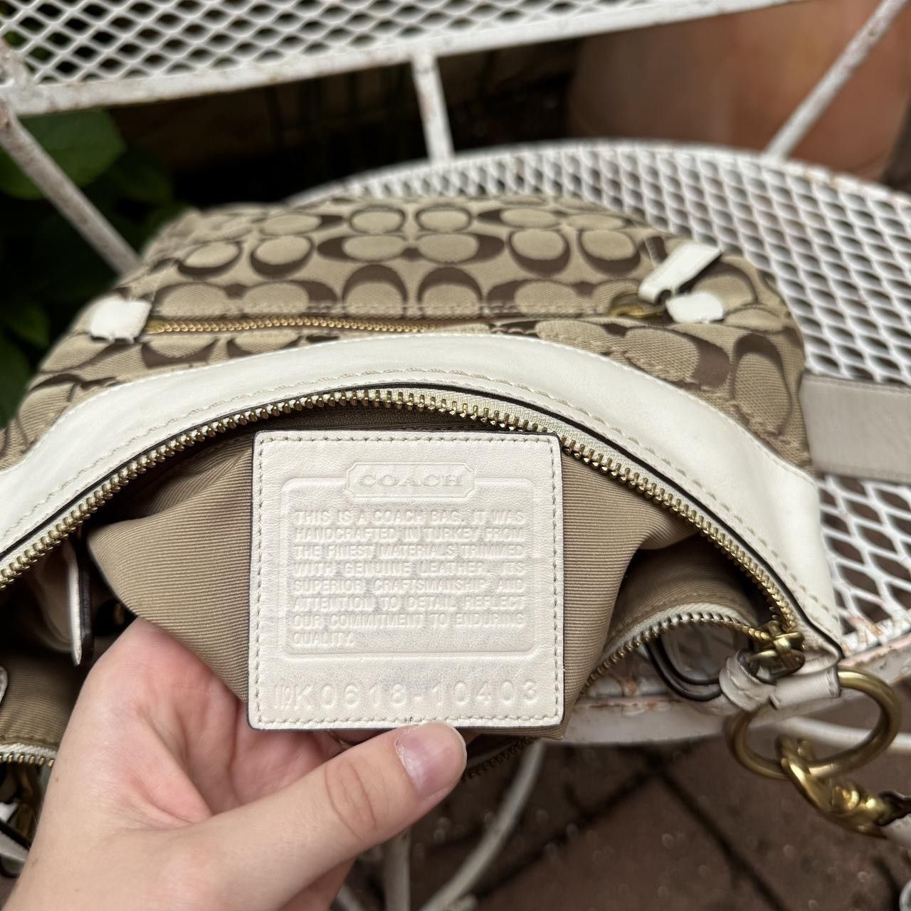 Coach Y2K Coach Brown Monogramed Crossbody with White Leather Size ONE SIZE - 7 Thumbnail