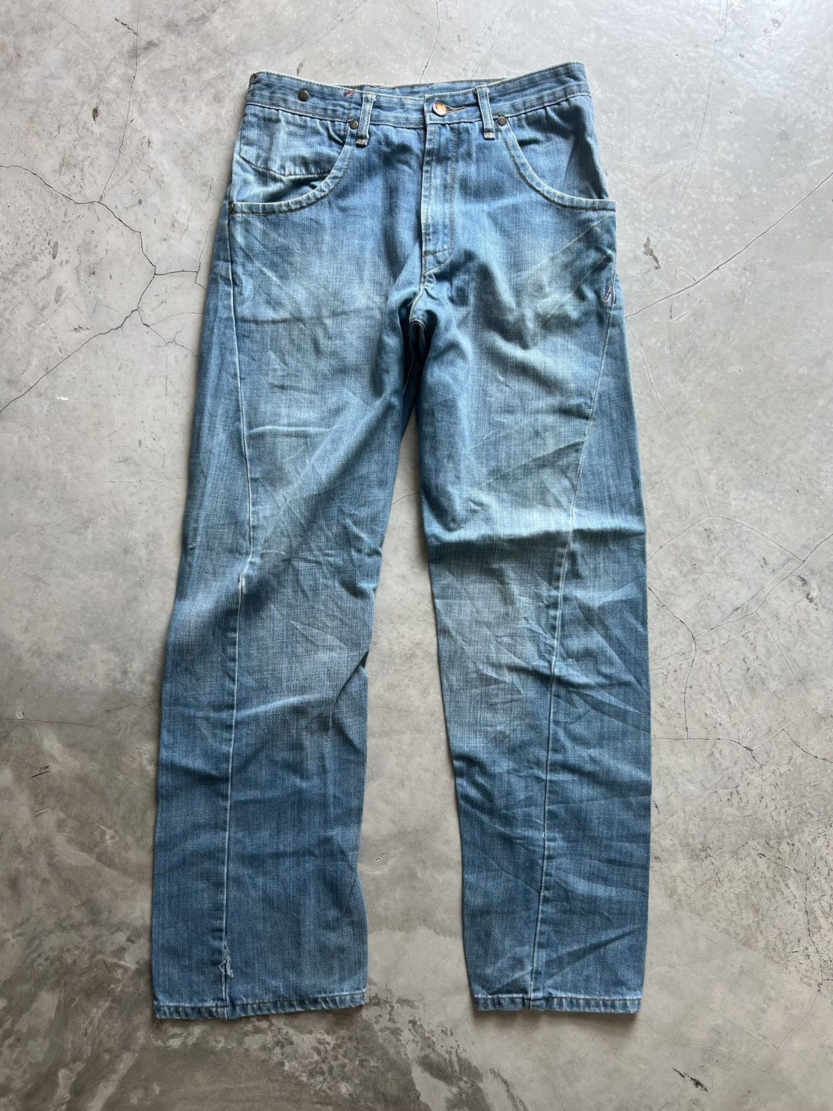 Levi's Levis Engineered Jeans Buckle Back Tag W30 Actual 30x30 Size US 30 / EU 46 - 2 Thumbnail