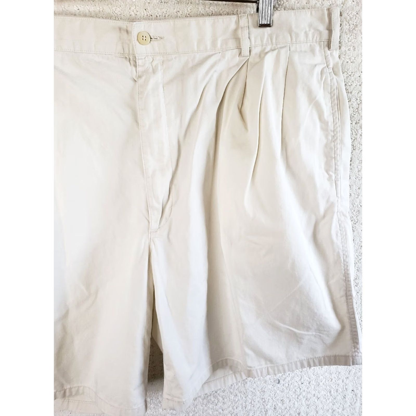 Polo Ralph Lauren Polo Ralph Lauren Chino Shorts Men Beige 32 Regular Twill Cotton 8 Inseam Outdoor Casual Vintage No Size US XS / EU 42 / 0 - 3 Thumbnail