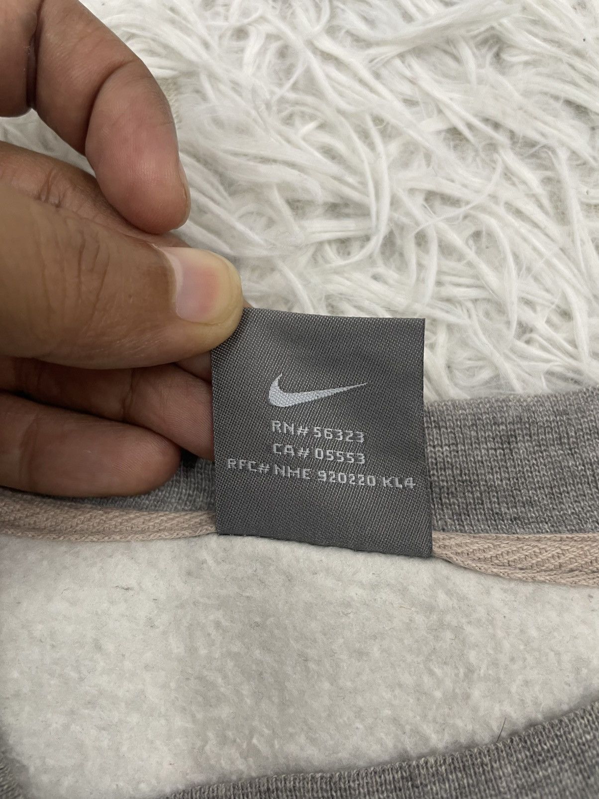 Nike Vintage Nike Air Sweatshirt Size US L / EU 52-54 / 3 - 11 Thumbnail