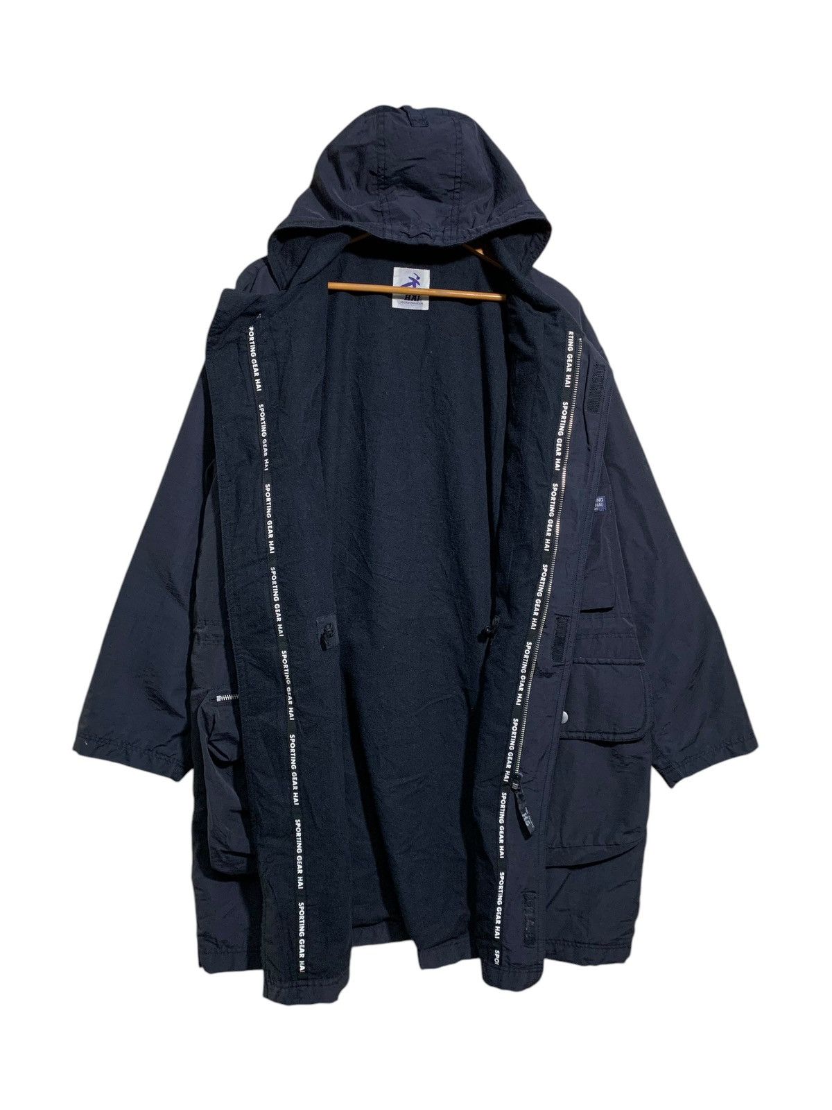 Hai Sporting Gear 🔥HAI SPORTING GEAR 6 POCKETS PARKA JACKETS Size US L / EU 52-54 / 3 - 6 Thumbnail