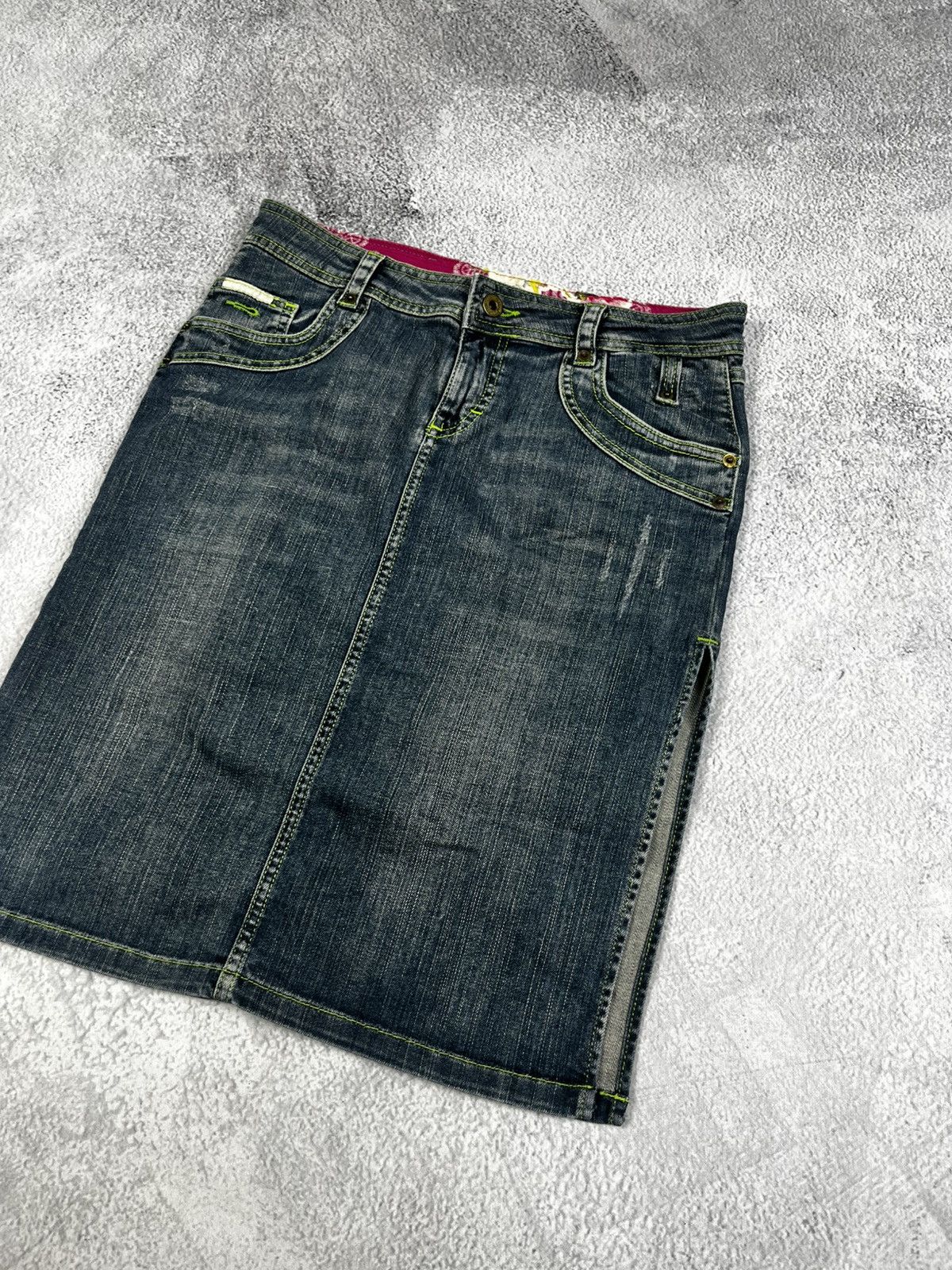 Dolce & Gabbana Dolce gabbana hysteric glamour skirt Size 27" / US 4 / IT 40 - 5 Thumbnail