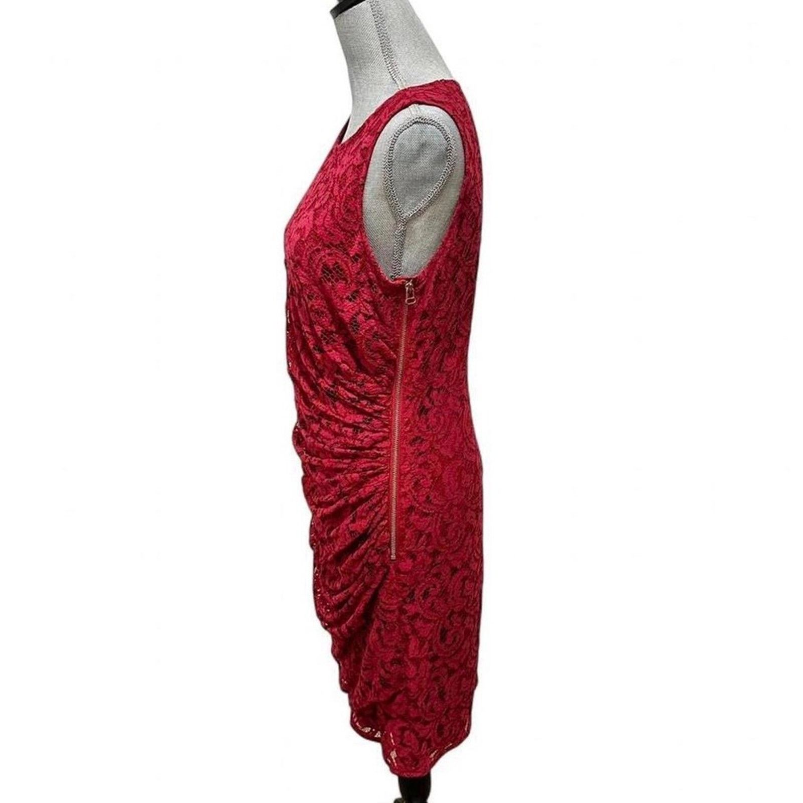 Adrianna Papell Red lace overlay pencil sleeveless cocktail dress Size L / US 10 / IT 46 - 3 Thumbnail