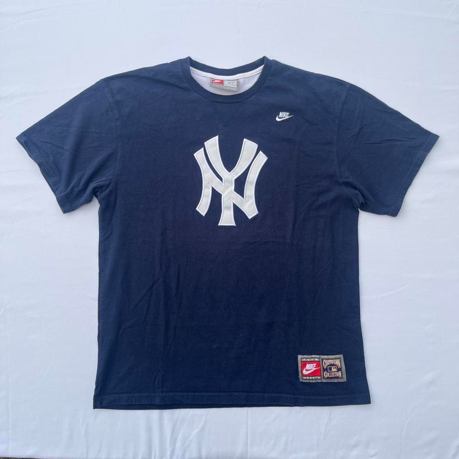 Nike Y2K Nike MLB New York Yankees Center Embroidered Swoosh Size US L / EU 52-54 / 3 - 1 Thumbnail