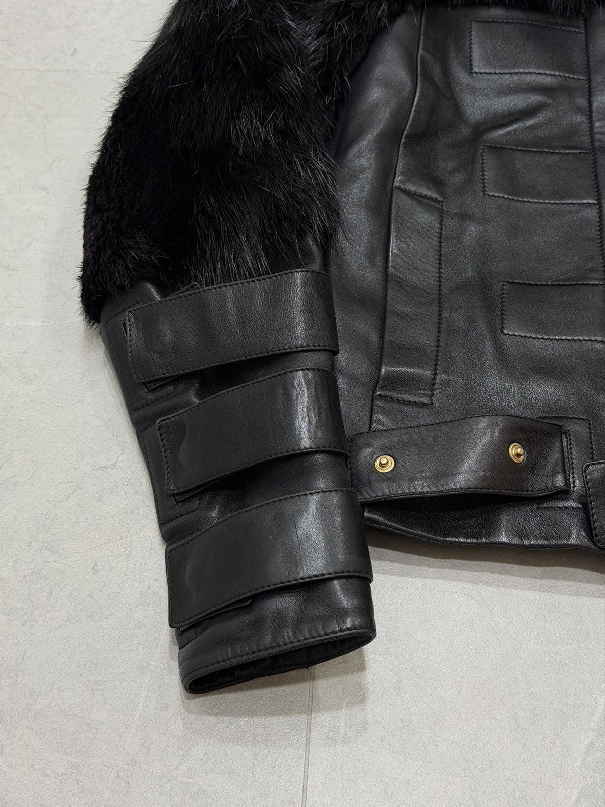 Gucci GUCCI Tom Ford FW2003 Beaver Fur Leather Jacket 2003 Buckles Size S / US 4 / IT 40 - 14 Thumbnail