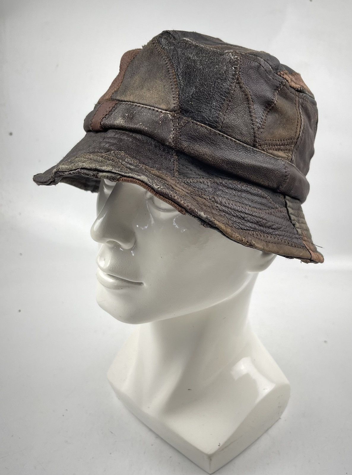 Japanese Brand very rare genuine leather patchwork hat tc48 Size ONE SIZE - 1 Thumbnail