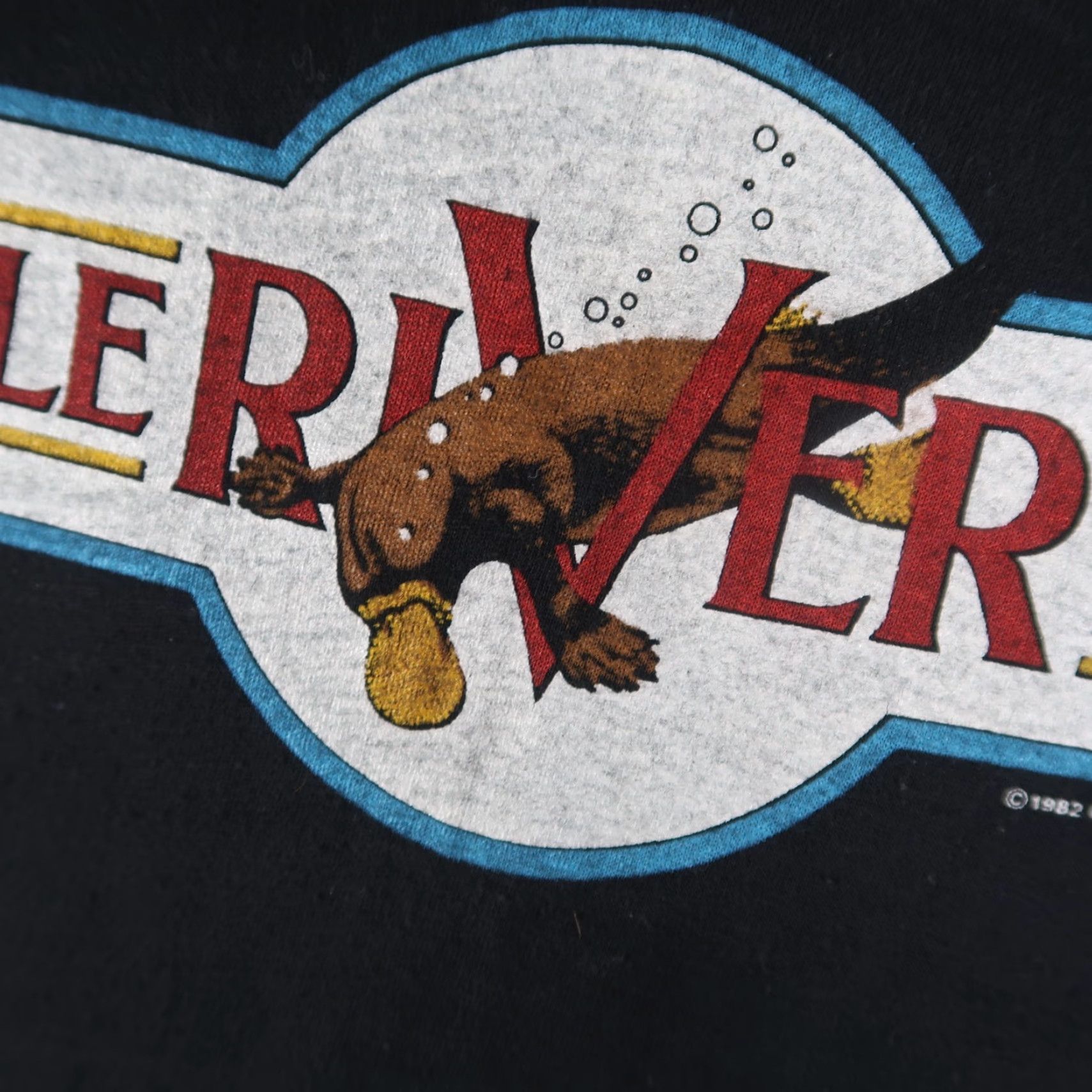 Vintage VINTAGE Little River Band 1982 Greatest Hits T-Shirt Short Sleeve Unisex Small Black 80s Retro Music Shirt Size US S / EU 44-46 / 1 - 4 Thumbnail