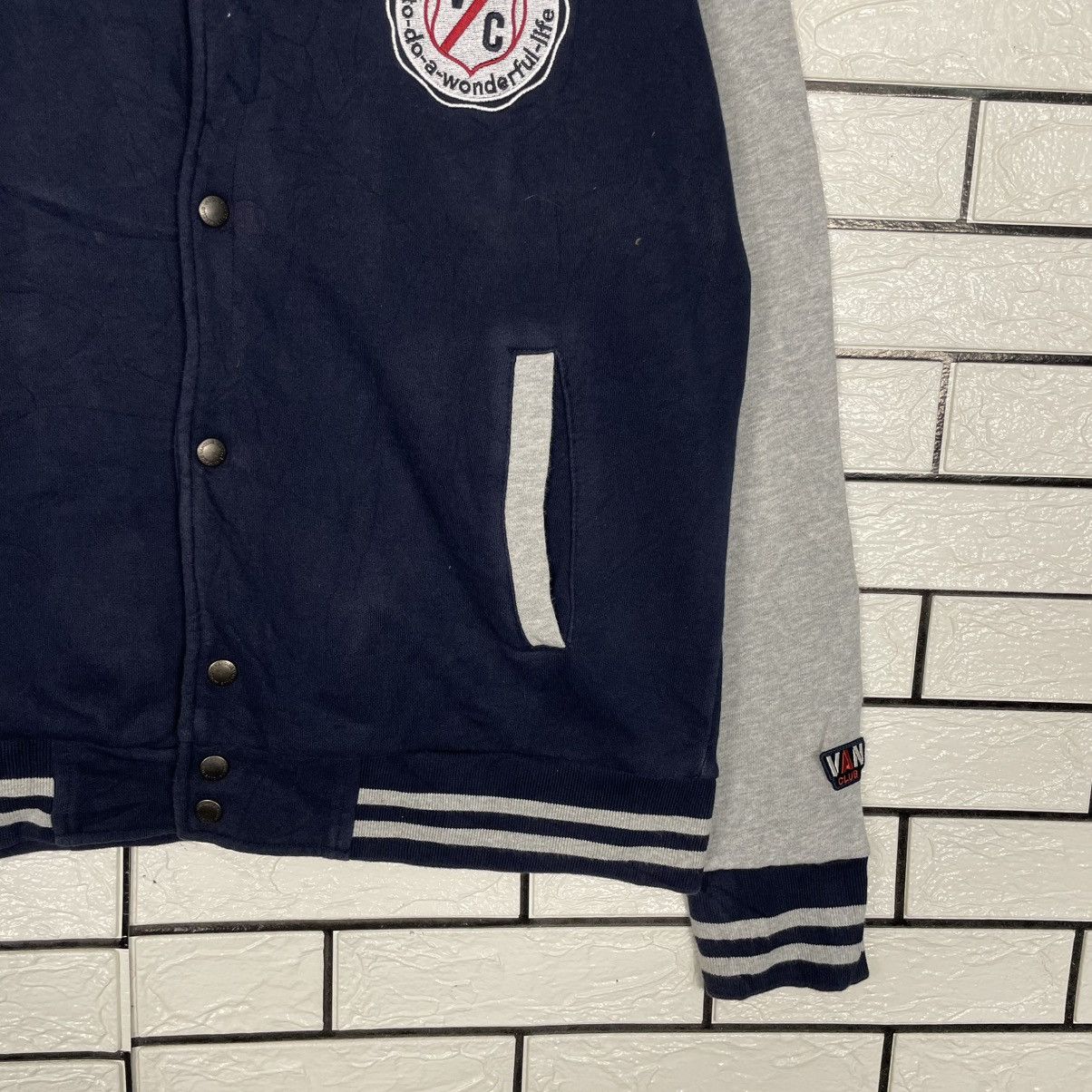 Japanese Brand Van Club Big Logo Varsity Sweater Jacket Size US L / EU 52-54 / 3 - 4 Thumbnail