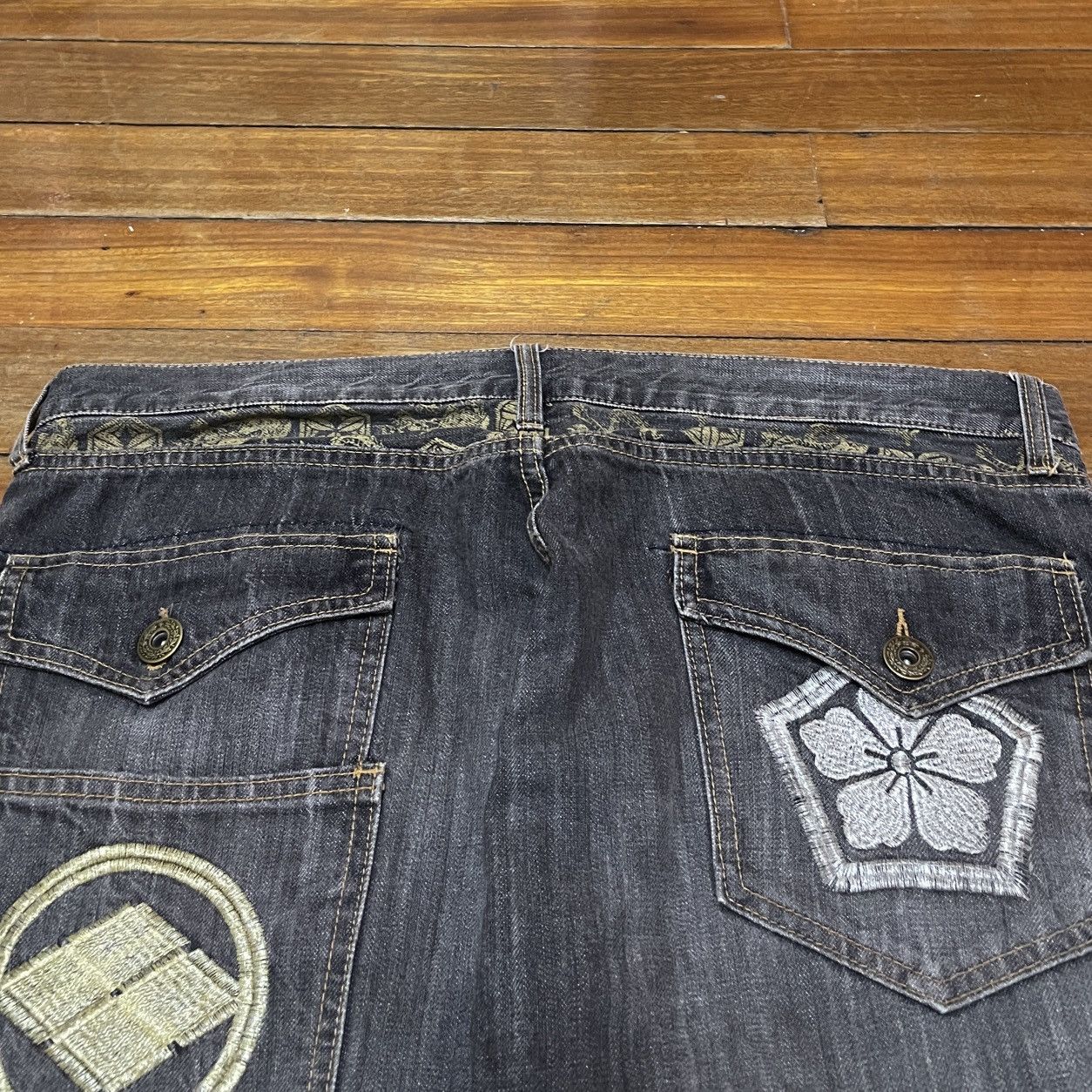 Japanese Brand Rare Design Vintage Japanese Brand Sukajan Jeans 1990s Size US 39 - 4 Thumbnail