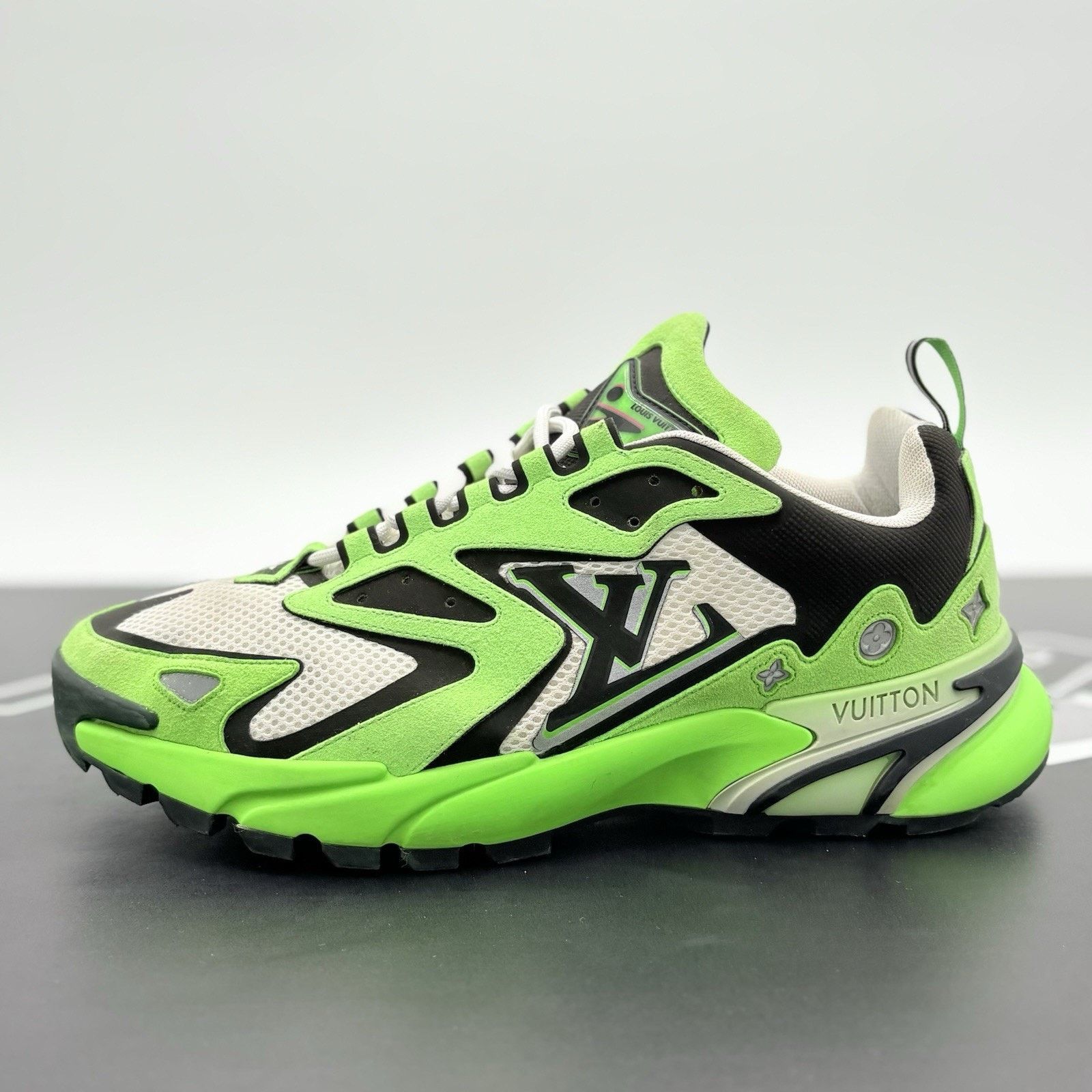 Louis Vuitton Louis Vuitton Tactic Runner ' Green ' | GREAT CONDITION! Size US 8.5 / EU 41-42 - 8 Thumbnail