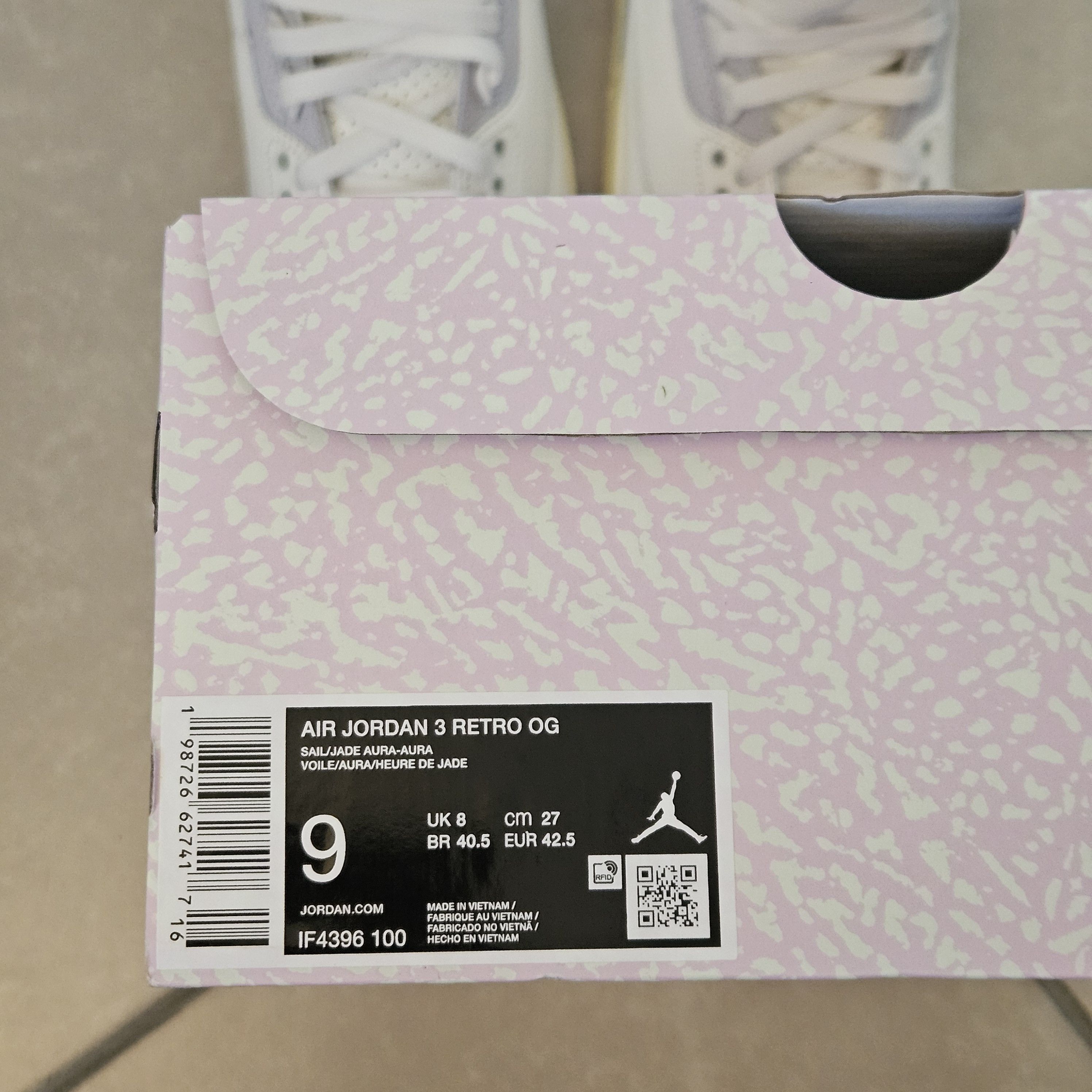 Jordan Brand Nike Air Jordan 3 retro spring is in the air Size US 9 / EU 42 - 6 Thumbnail