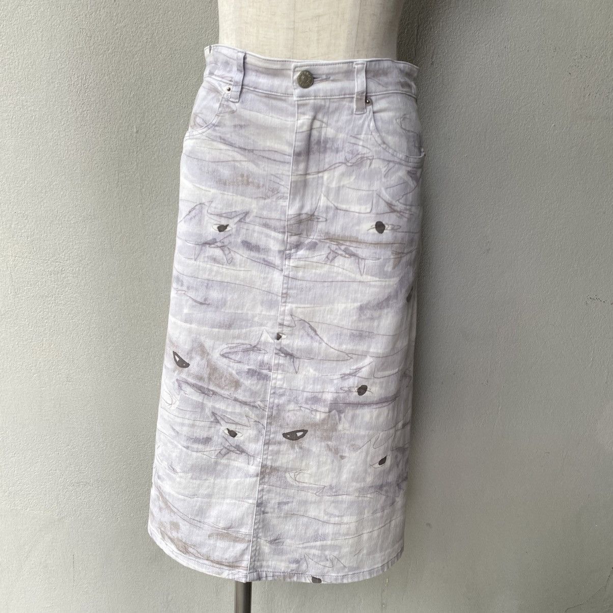 Tsumori Chisato TSUMORI CHISATO Shark Print Denim Skirt Size 28" / US 6 / IT 42 - 22 Thumbnail