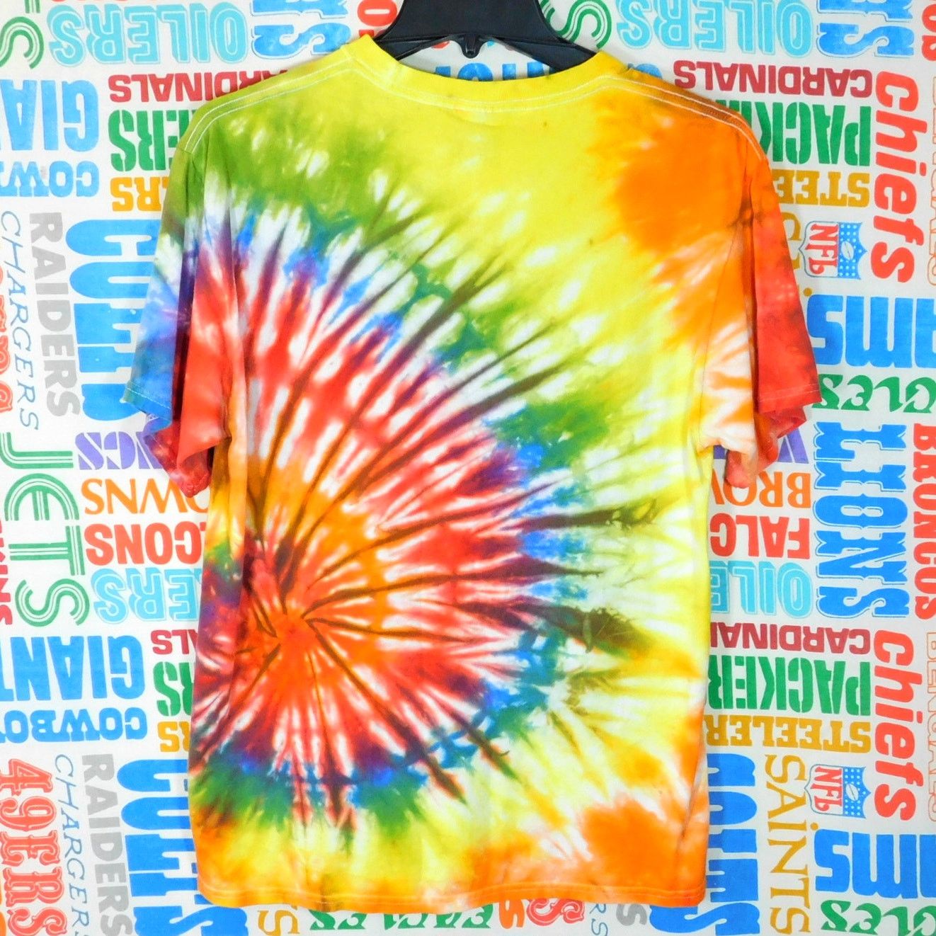 Gildan Yogi Bear Jellystone Park Lakes Region Tie Dye T Shirt Sz M Size US M / EU 48-50 / 2 - 4 Thumbnail