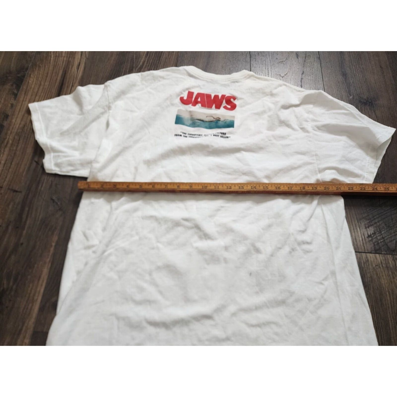 Vintage Universal Studios Horror Movie Jaws Authentic T Shirt White XL Mens Short Sleeve Crew Neck Size US XL / EU 56 / 4 - 3 Thumbnail