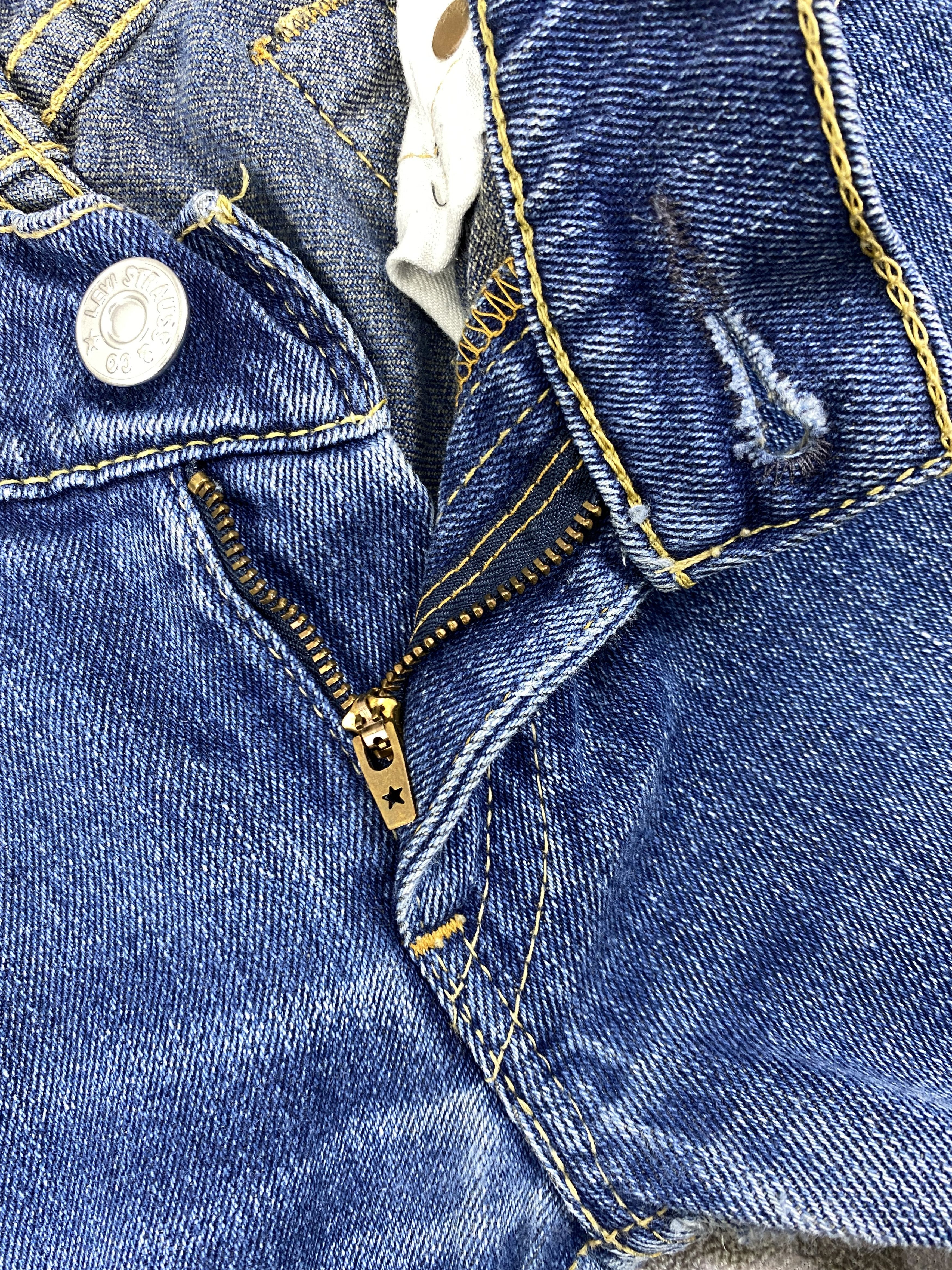 Levi's Blue Vintage Levi's Tough Boot Jeans 31x31 Denim -JN1288 Size US 31 - 6 Thumbnail