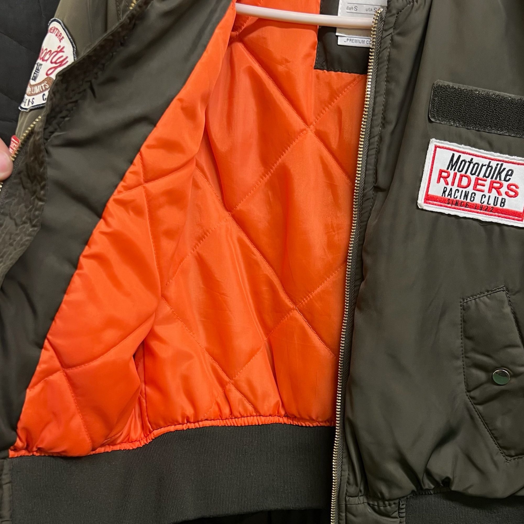 Bershka Dark Green Bershka Bomber Jacket W/ Adventure & Motorbike Ri Size US S / EU 44-46 / 1 - 8 Thumbnail