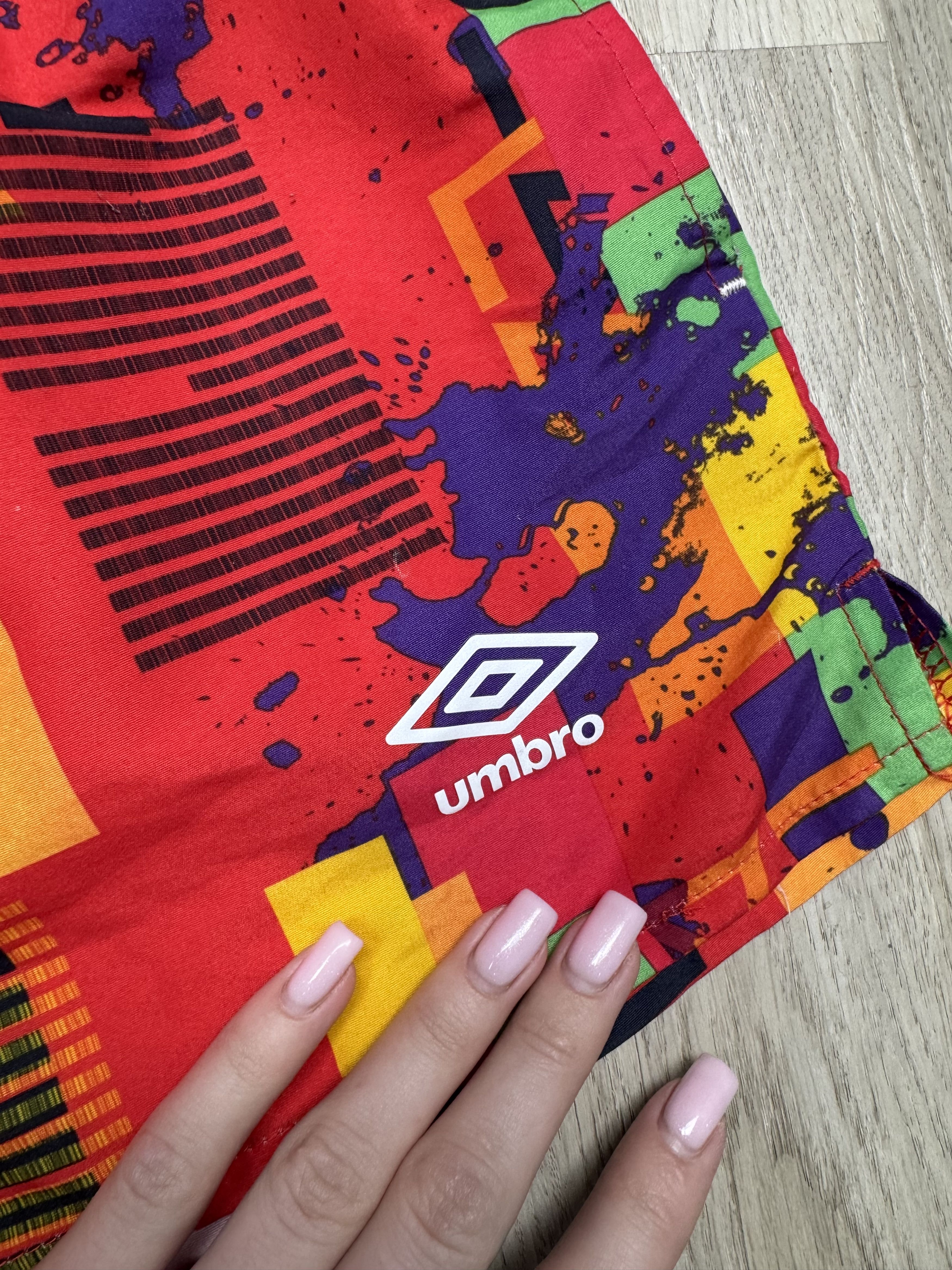 Umbro Umbro Mens Nylon Shorts Size US 32 / EU 48 - 3 Thumbnail