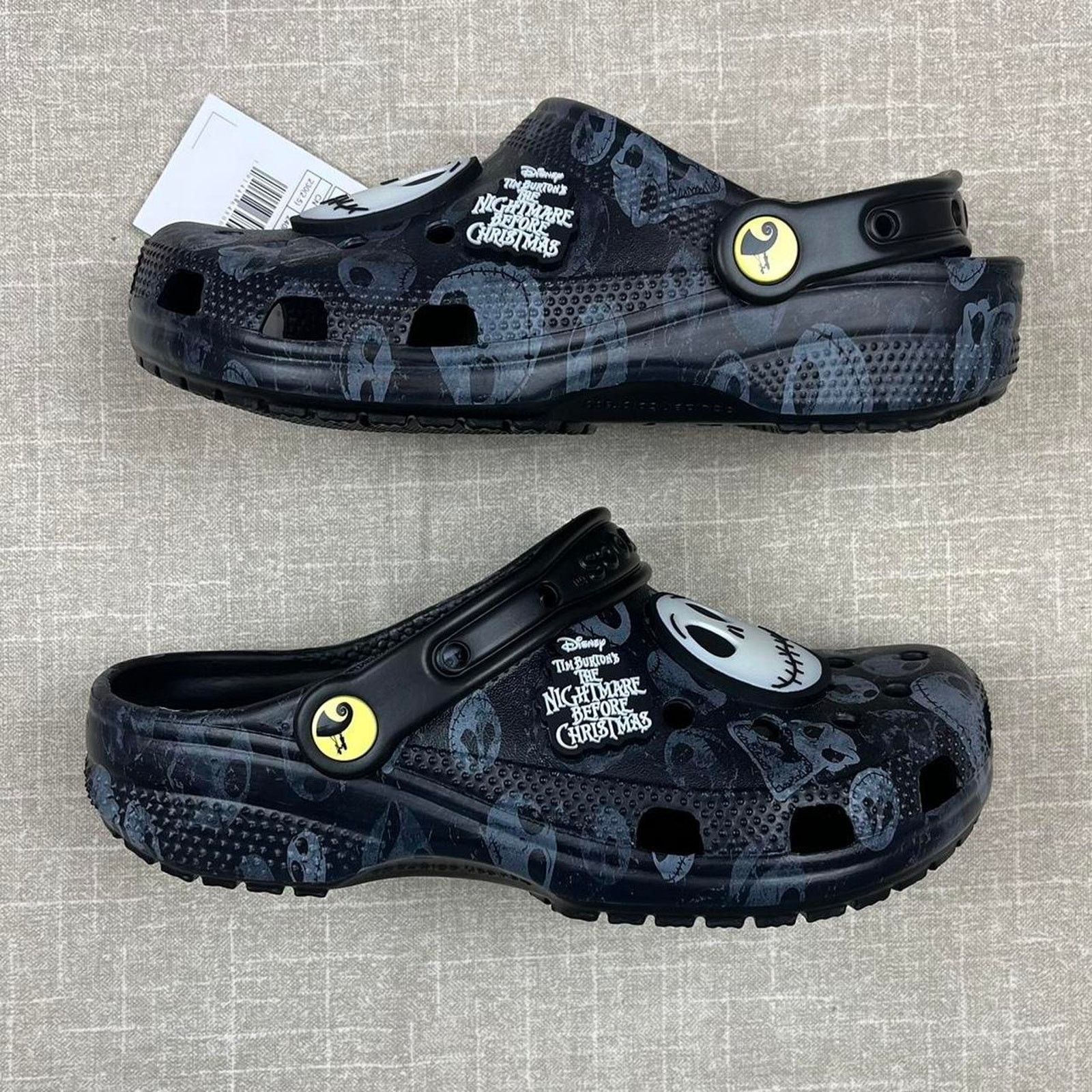 Crocs Nightmare Before Christmas x Crocs Classic Clog Men 8 Size US 8 / EU 41 - 2 Thumbnail