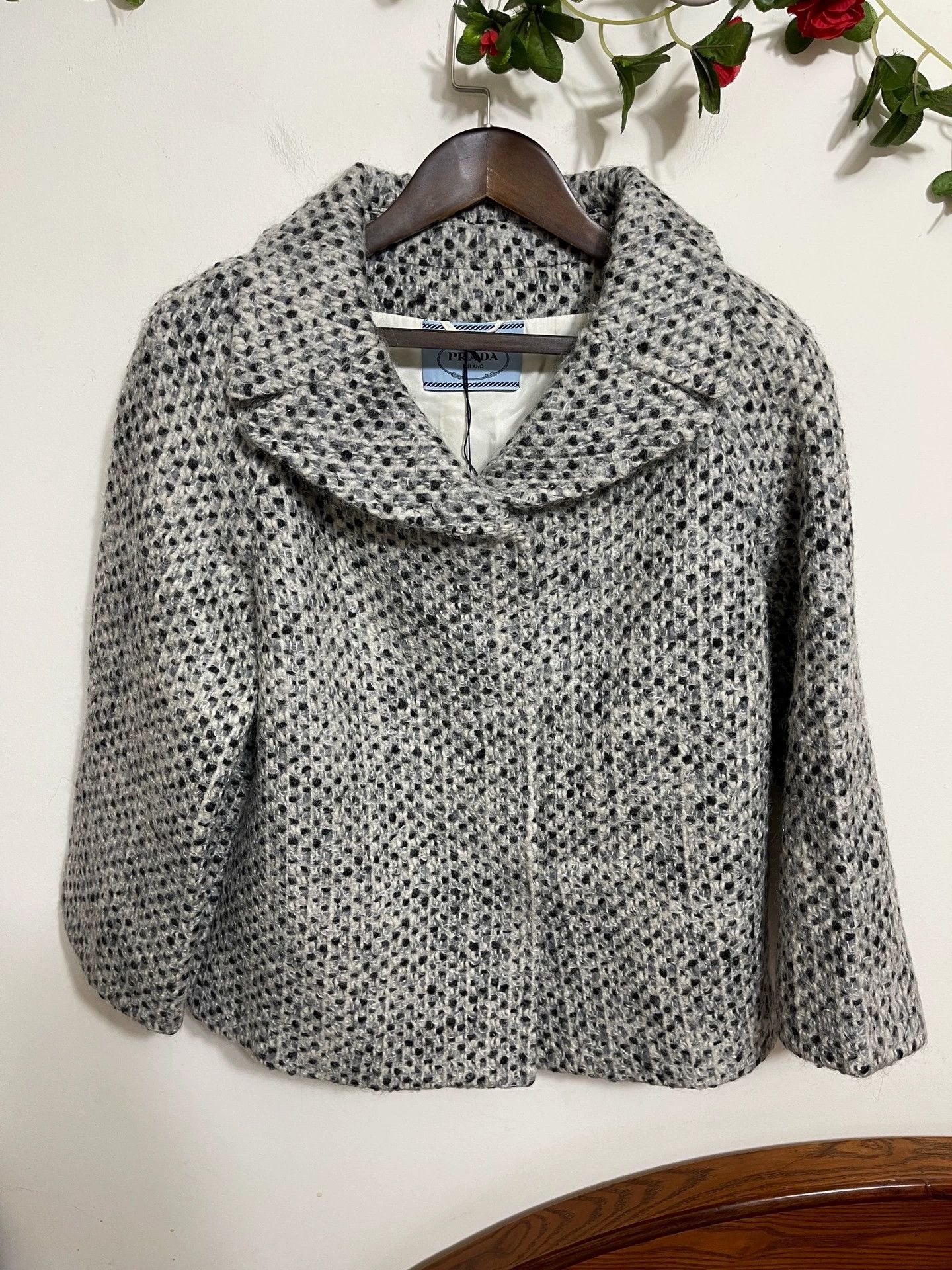 Prada Prada Women's Oversized Thick Wool/Cashmere Blend Coat 38/40 Size S / US 4 / IT 40 - 1 Thumbnail