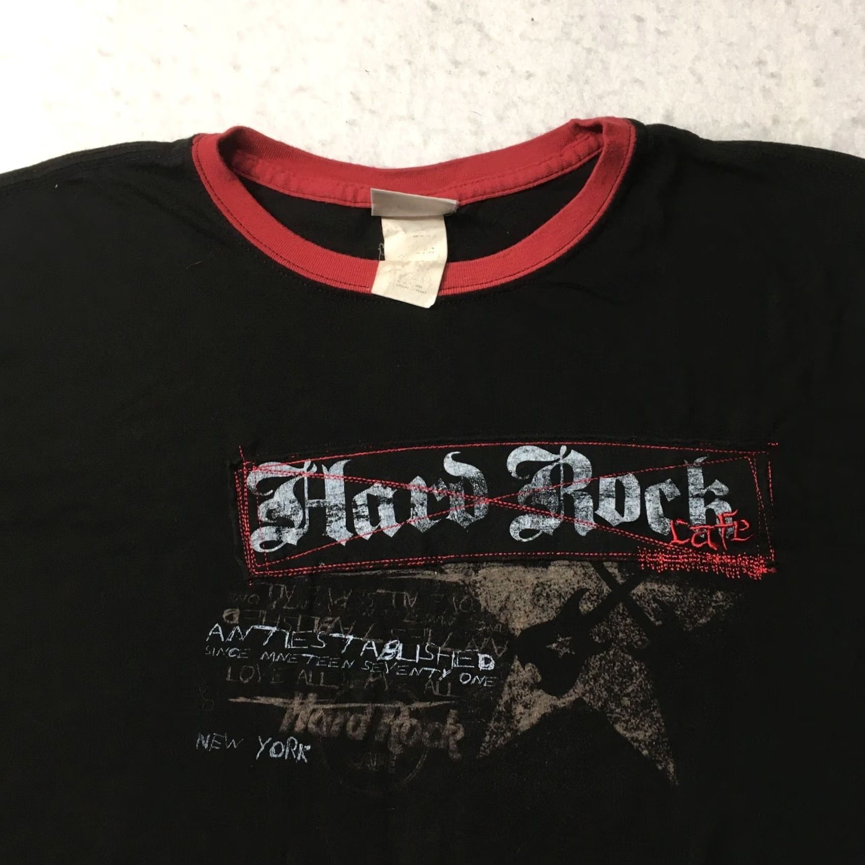 Hard Rock Cafe VINTAGE Hard Rock Cafe New York T Shirt Adult Large Black Mens red band collar Size US L / EU 52-54 / 3 - 2 Thumbnail