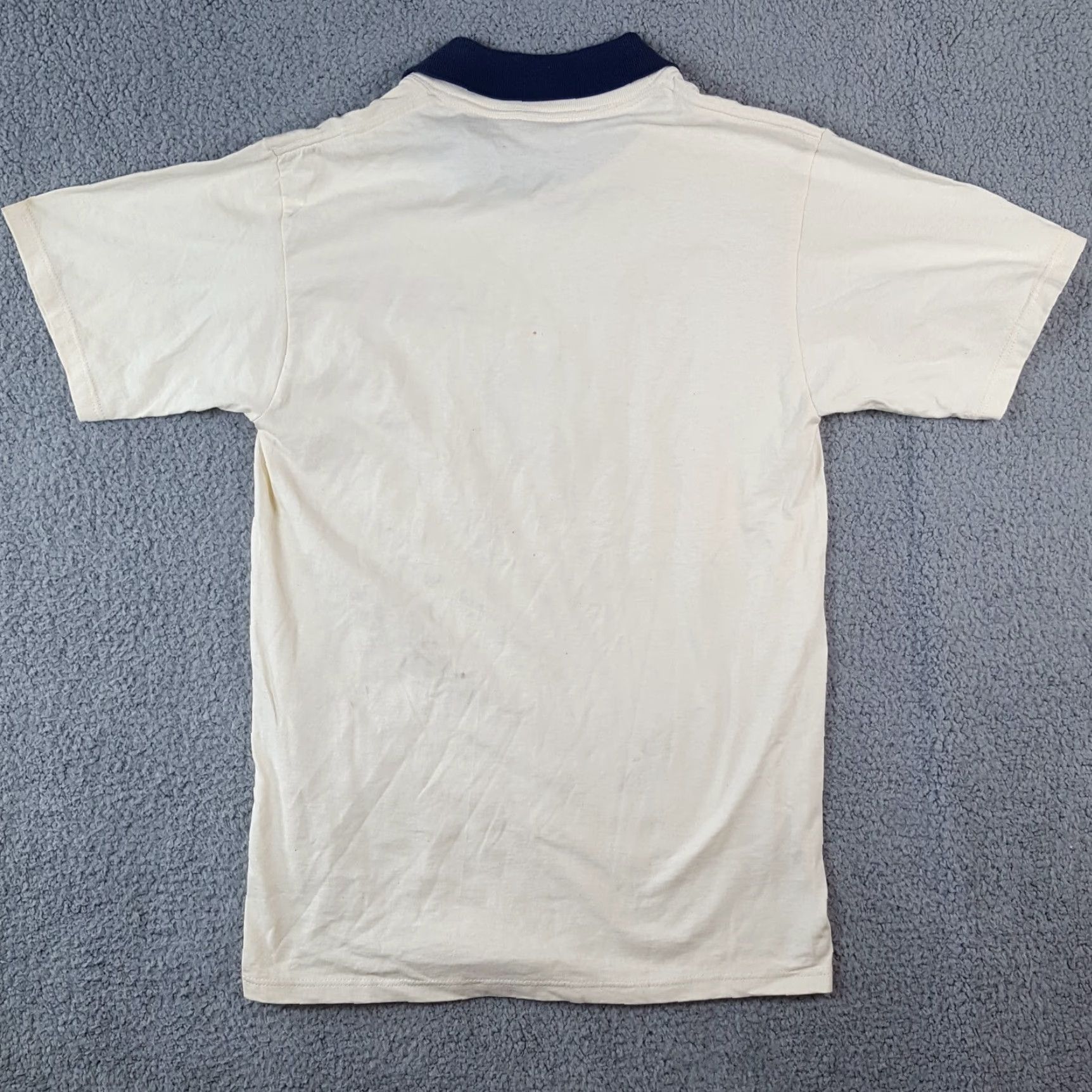 Vintage VINTAGE Blooming & Co Baseball Dog T-Shirt Collared Short Sleeve Size Small White Retro Mens Size US S / EU 44-46 / 1 - 7 Thumbnail