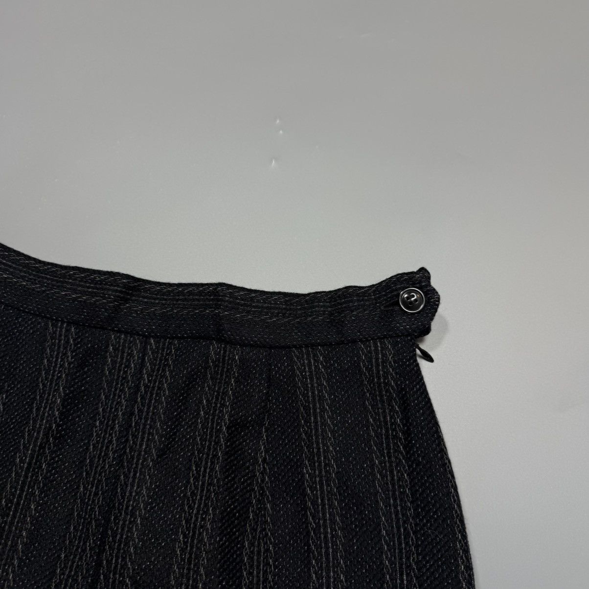 Kenzo Vintage Kenzo Paris Suit Blazer Pants Wool Size 27" / US 4 / IT 40 - 5 Thumbnail