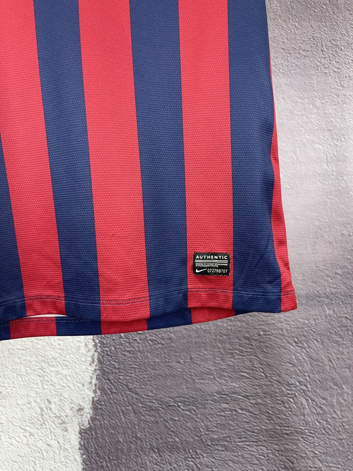 Nike Nike BARCELONA 2013 2014 Home Football Shirt Soccer Jersey Size US S / EU 44-46 / 1 - 8 Thumbnail