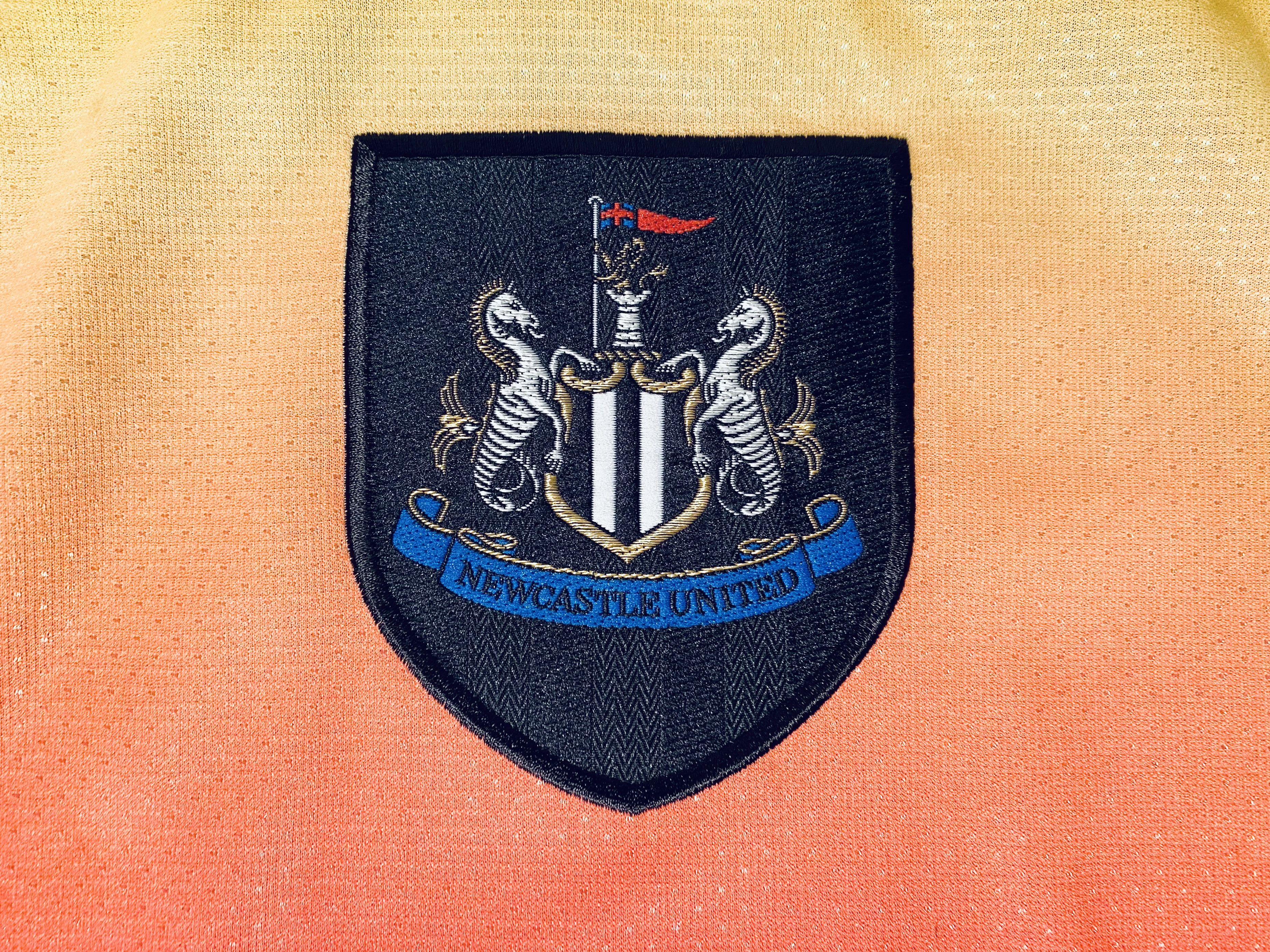 Adidas × Vintage Newcastle United Goalkeeper Away Football Jersey 1996 - 1997 Size US M / EU 48-50 / 2 - 6 Thumbnail
