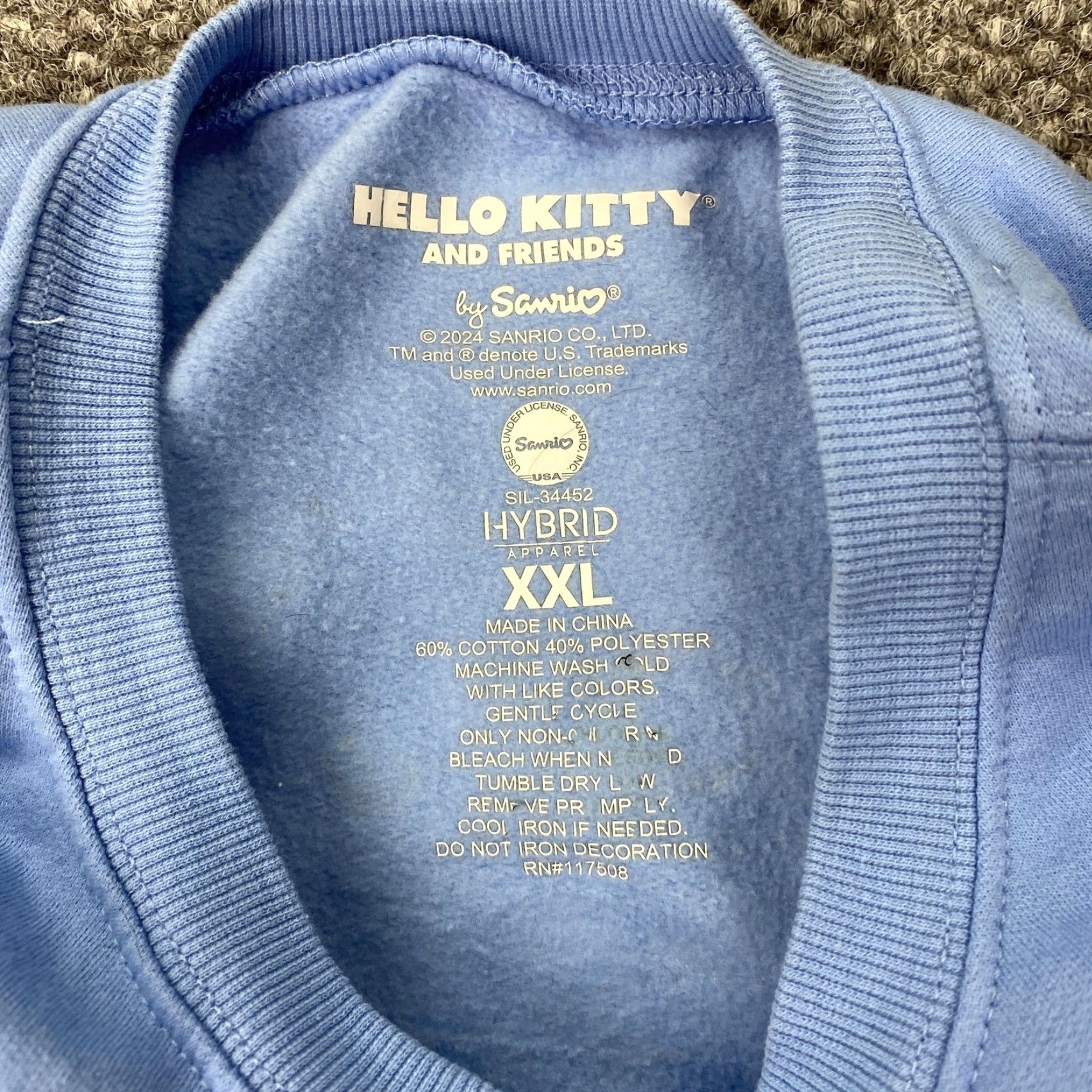 Vintage Hello Kitty And Friends Sweatshirt Womens 2XL Sanrio Blue Crew Neck Pullover Fleece Graphic Print Cat Cartoon Cute 90s? Size XXL / US 16-18 / IT 52-54 - 6 Thumbnail