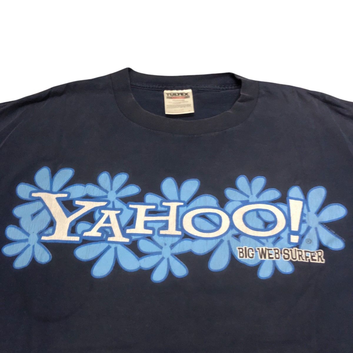 Tultex × Vintage Vtg 90s Yahoo Big Web Surfer Tshirt Size US XL / EU 56 / 4 - 1 Thumbnail