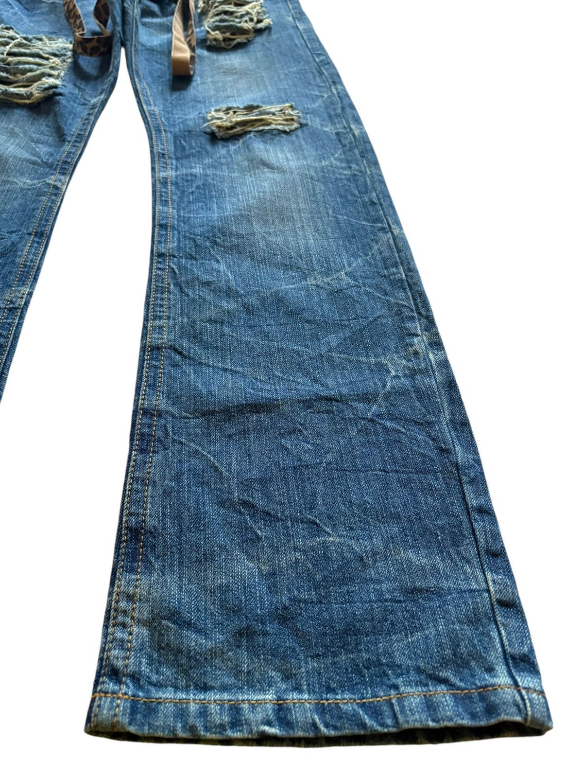 Japanese Brand SALES🔥Vintage Japanese Brand Leopard Patch Baggy Jeans Size 33" - 7 Thumbnail