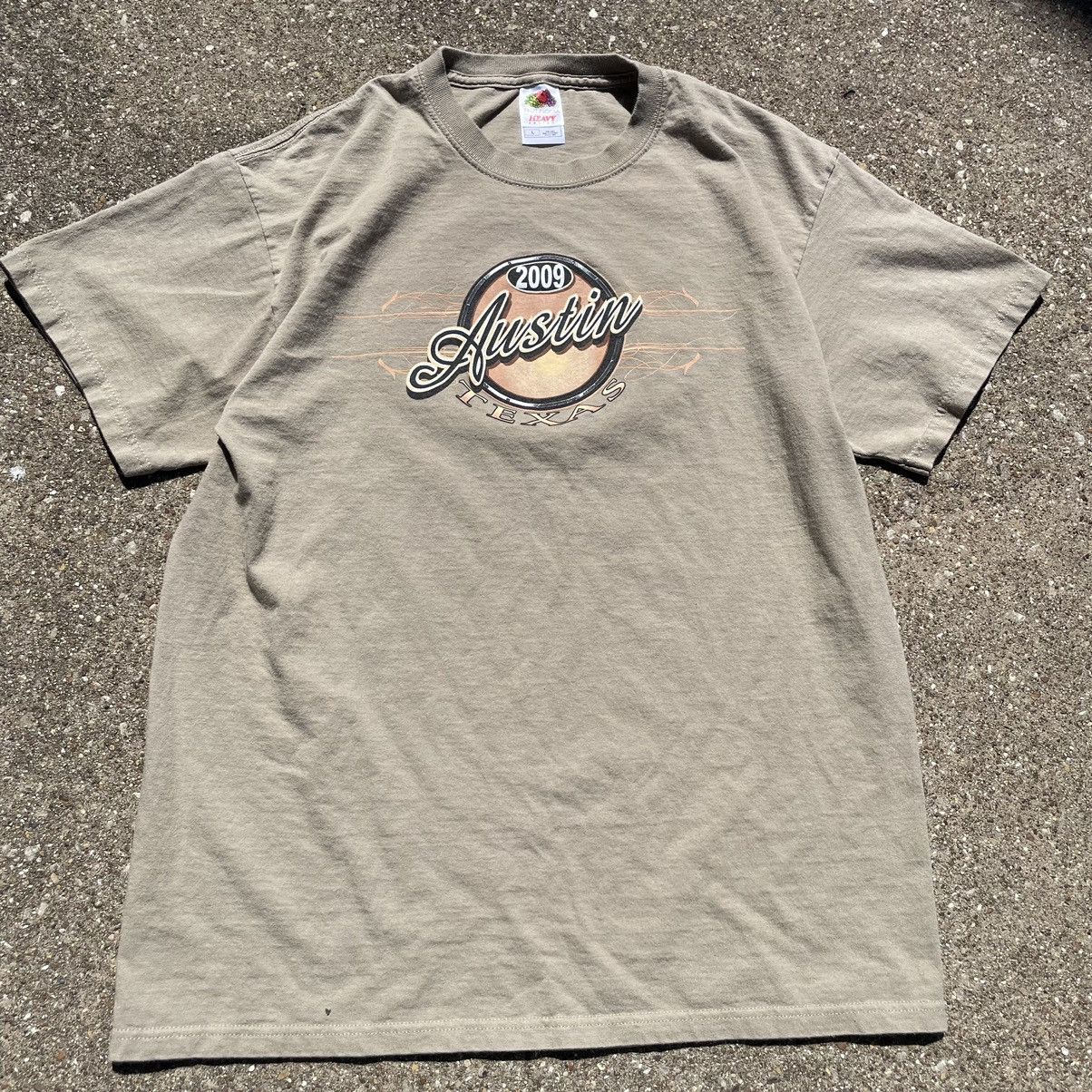 Fruit Of The Loom Vintage 2009 Austin Bike Rally Fruit Of The Loom Tee L Size US L / EU 52-54 / 3 - 3 Thumbnail