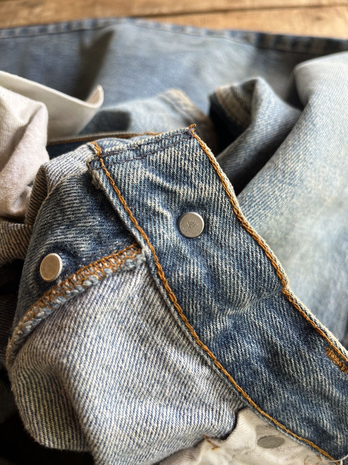 Vintage Thrashed Faded 80s’ Levi’s 501 Size US 33 - 9 Thumbnail