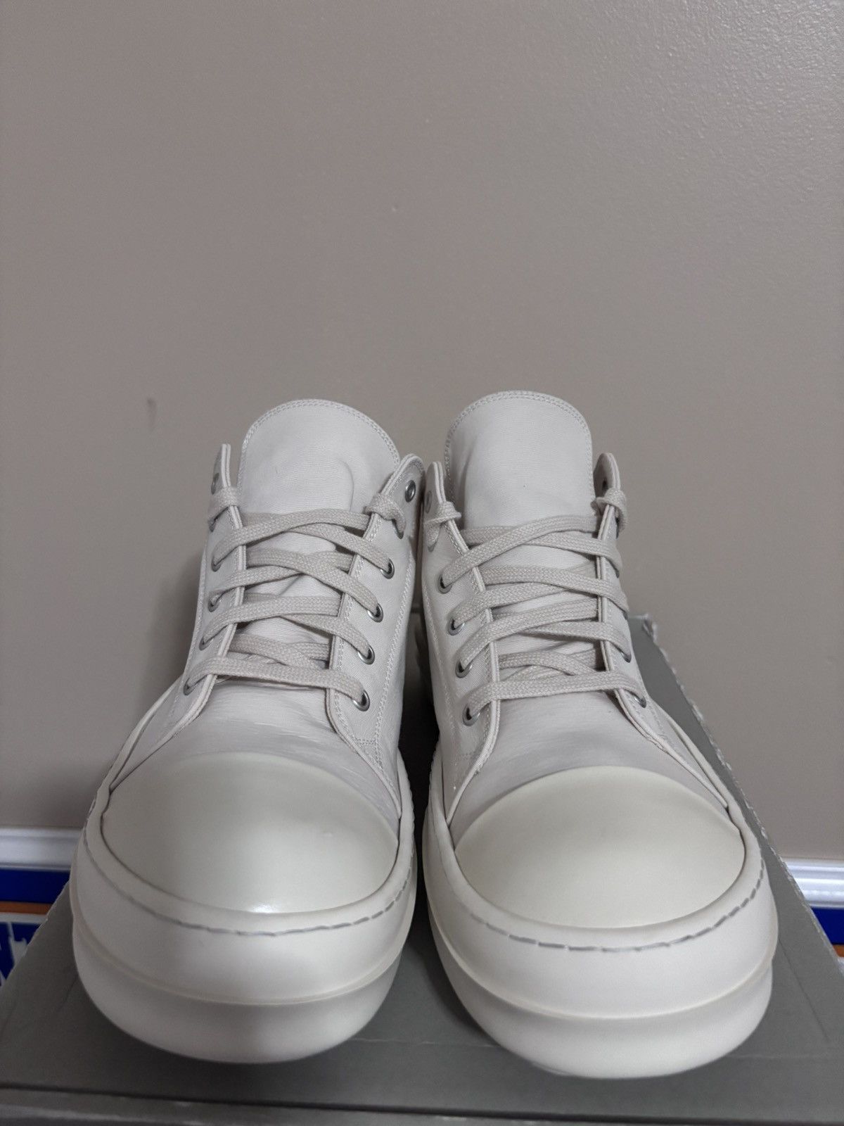 Rick Owens Rick Owen’s Low Ramone Natural & Milk Size US 11 / EU 44 - 3 Thumbnail