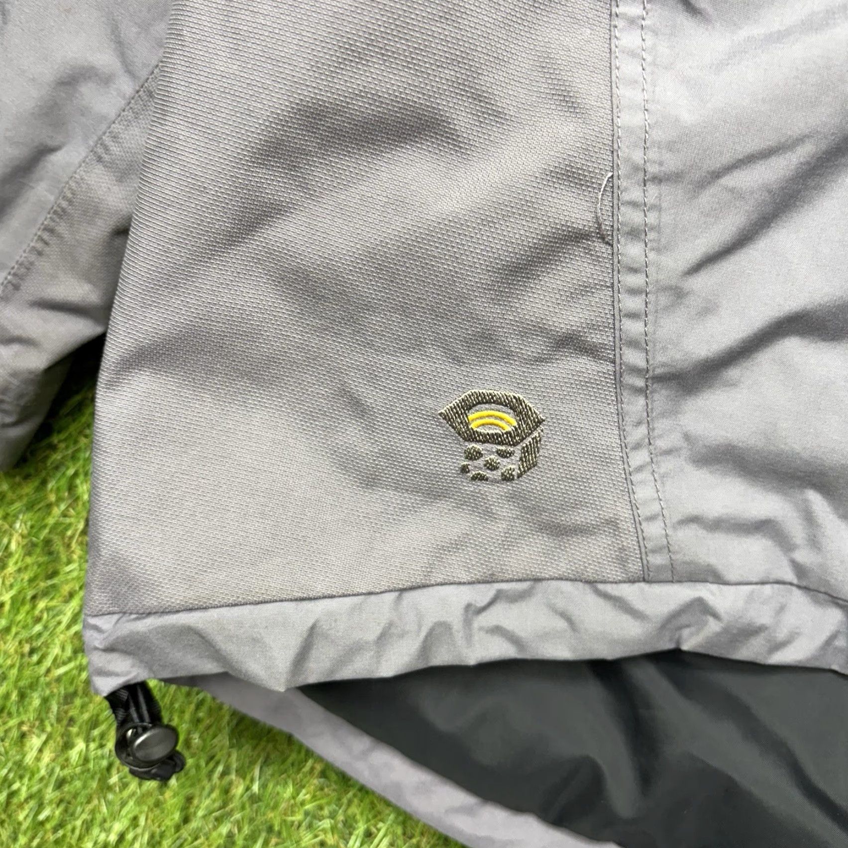 Mountain Hardwear Mountain Hardwear Jacket Womens 10 Gray Hooded Ski Coat Outdoor Conduit Mid-Length Softshell Snow Outdoor Ski Womens Size L / US 10 / IT 46 - 4 Thumbnail