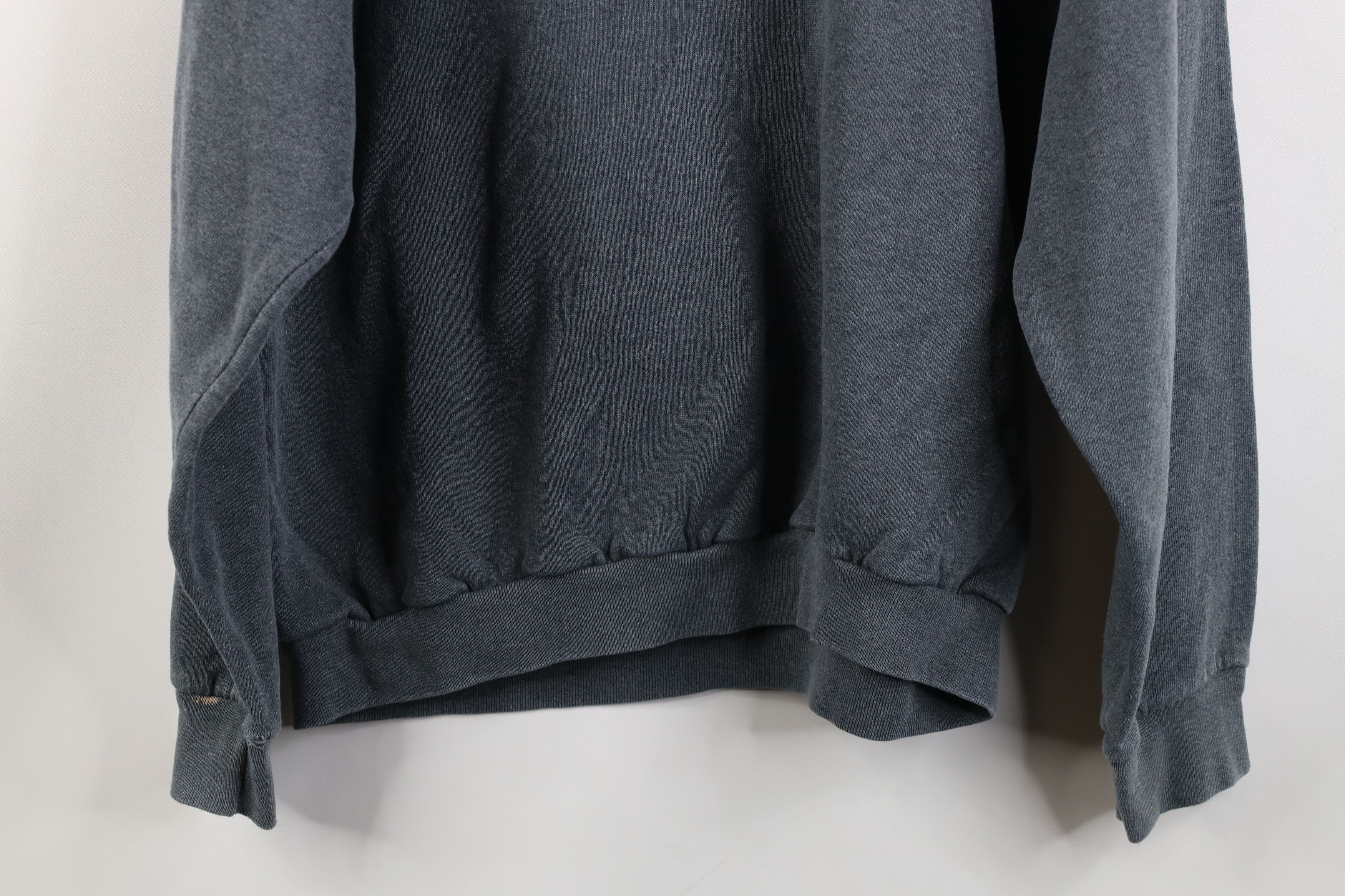 Vintage Vintage 90s Streetwear Blank Crewneck Sweatshirt Gray USA Size L / US 10 / IT 46 - 14 Thumbnail