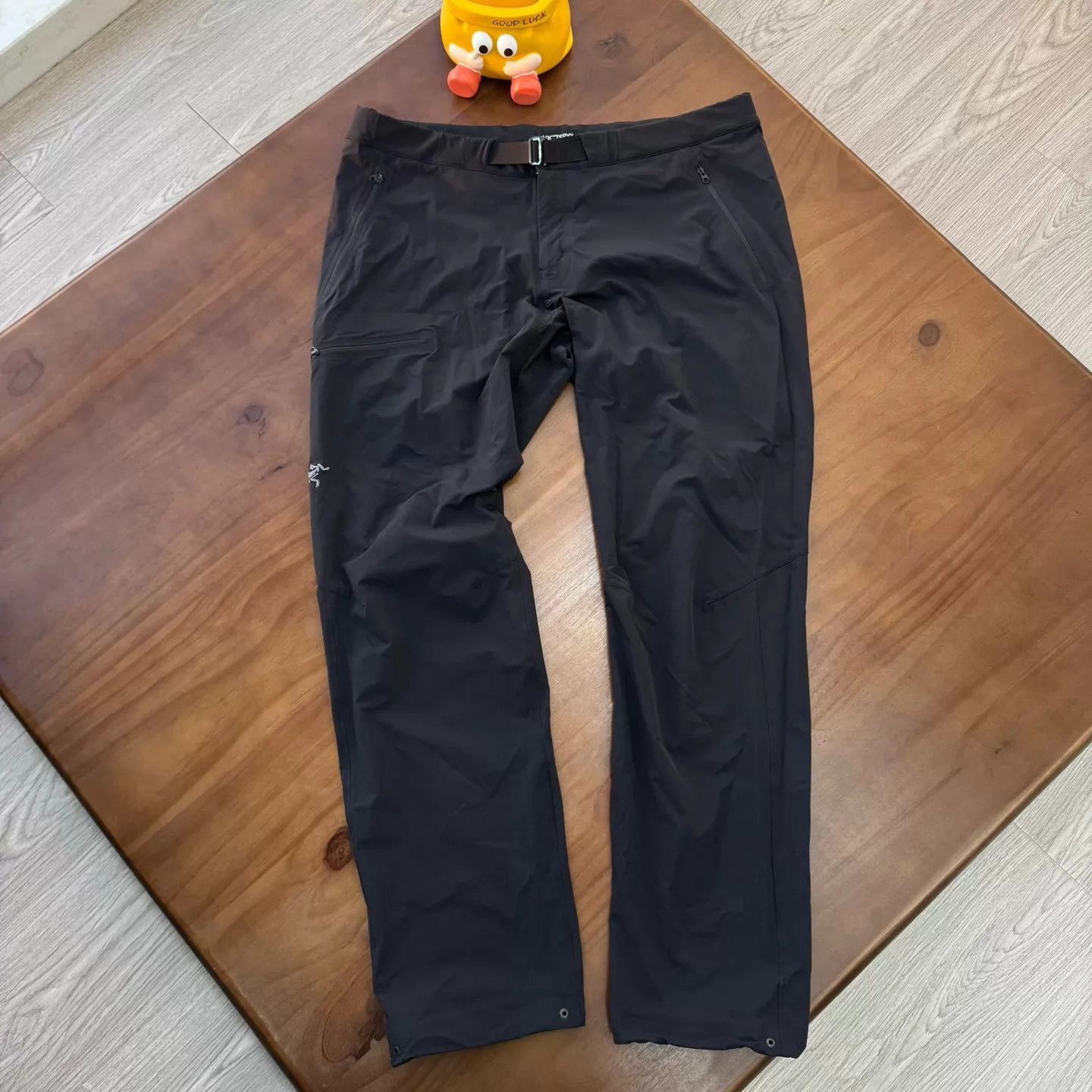 Arc'teryx Black Casual Pants with Belt - Size 36 Size US 36 / EU 52 - 1 Thumbnail