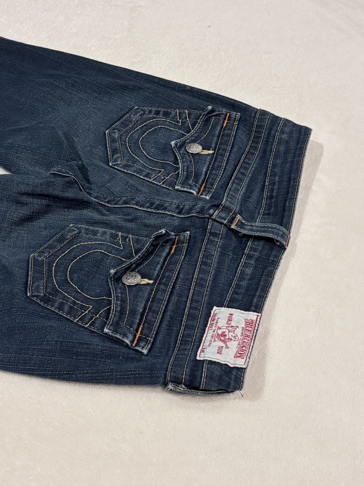 True Religion True Religion Becky low rise bootcut jeans dark wash Size 26" / US 2 / IT 38 - 2 Thumbnail